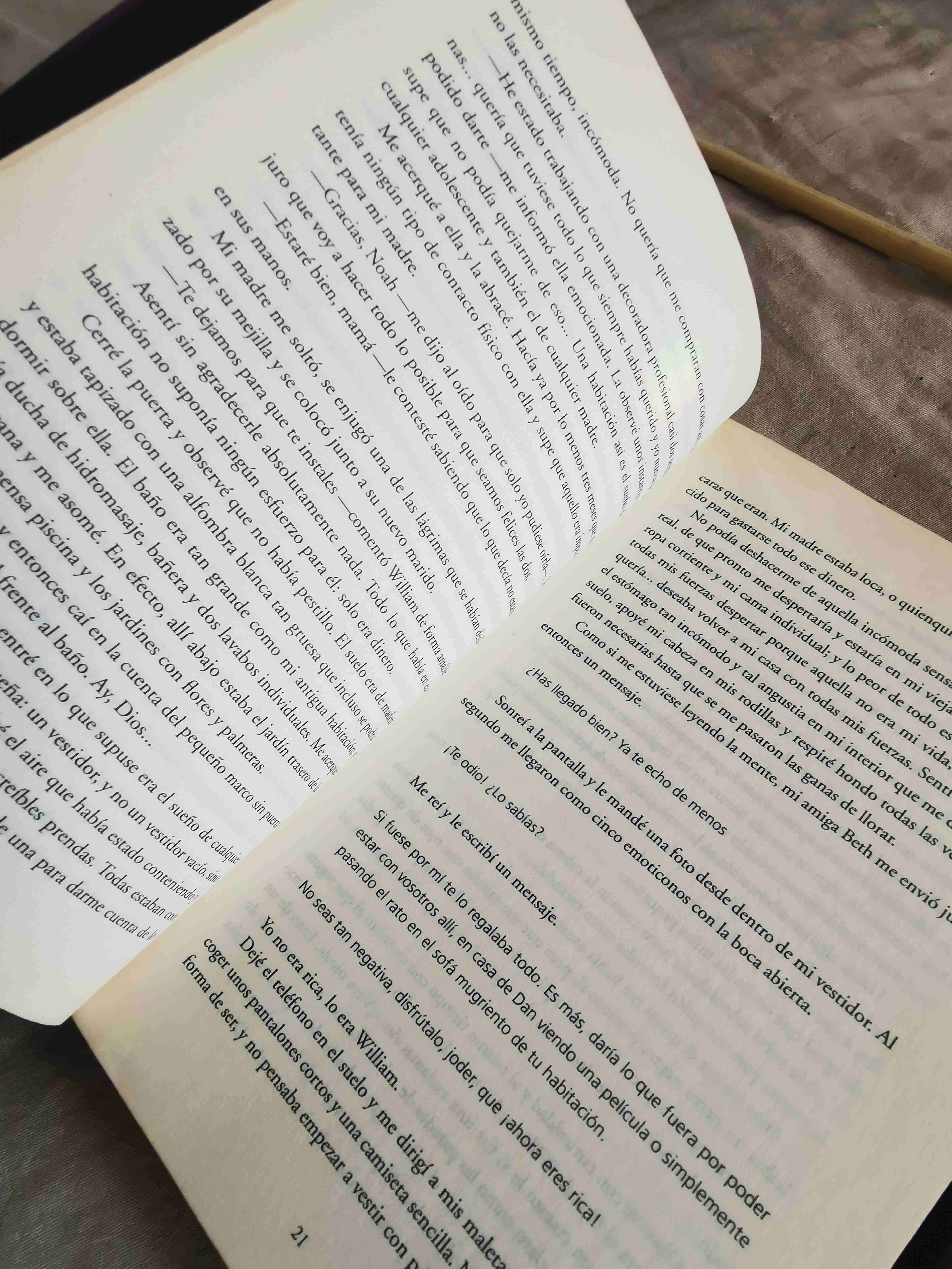 Trilogía "Culpables" de Mercedes Ron - miniatura 6