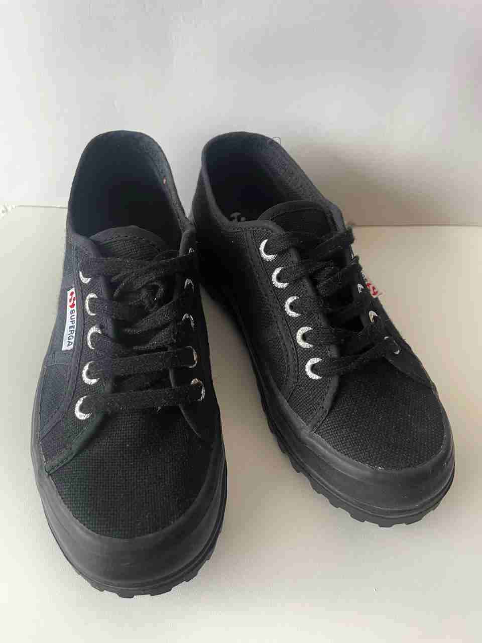 Zapatillas negras Superga - 2