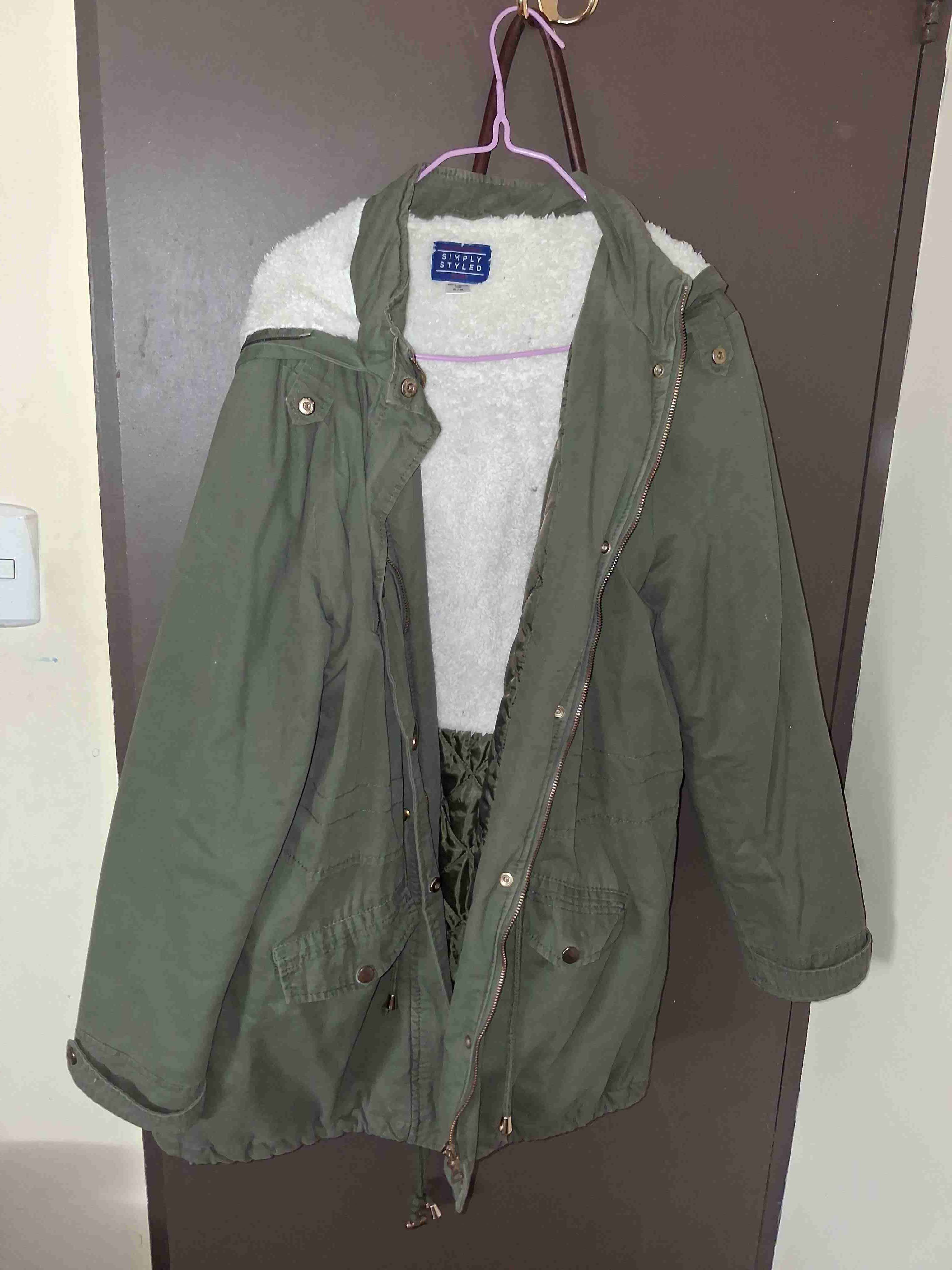 Chaqueta verde con forro polar - miniatura 1