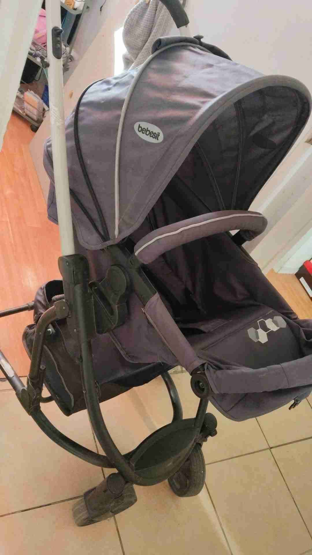 Coche para bebé color gris - miniatura 1