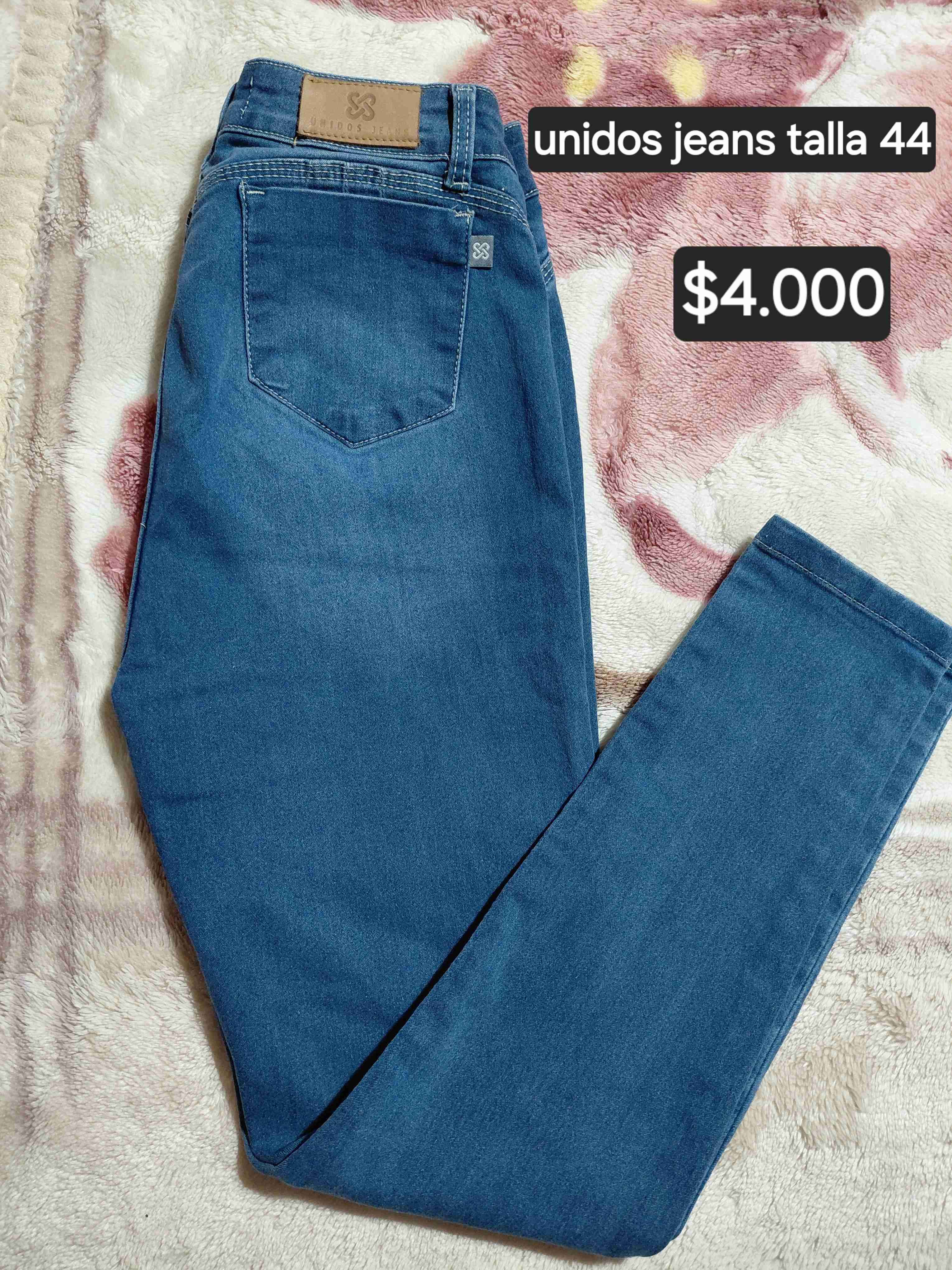 Jeans azules unidos talla 44y 42 - miniatura 1