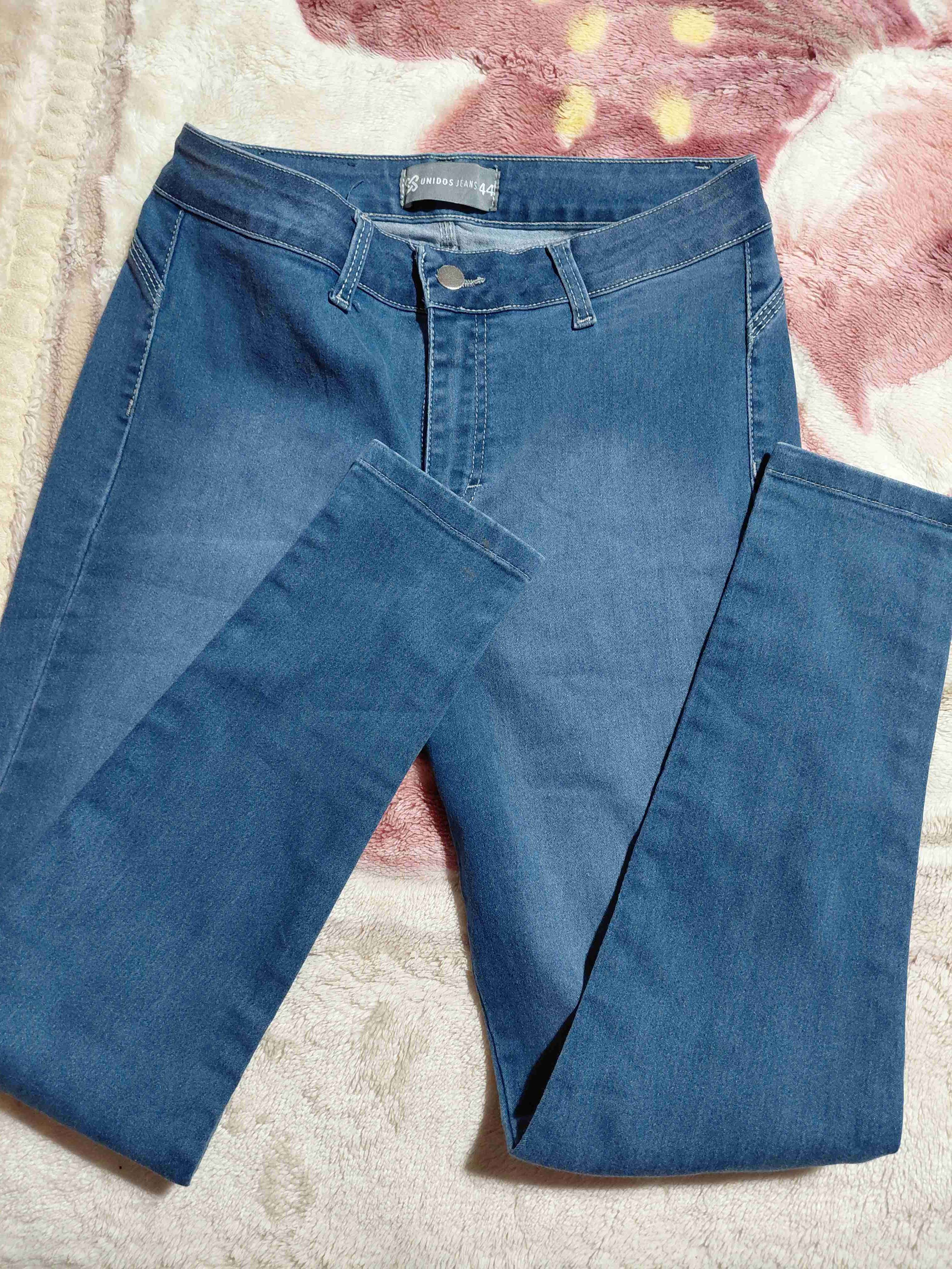 Jeans azules unidos talla 44y 42 - miniatura 2