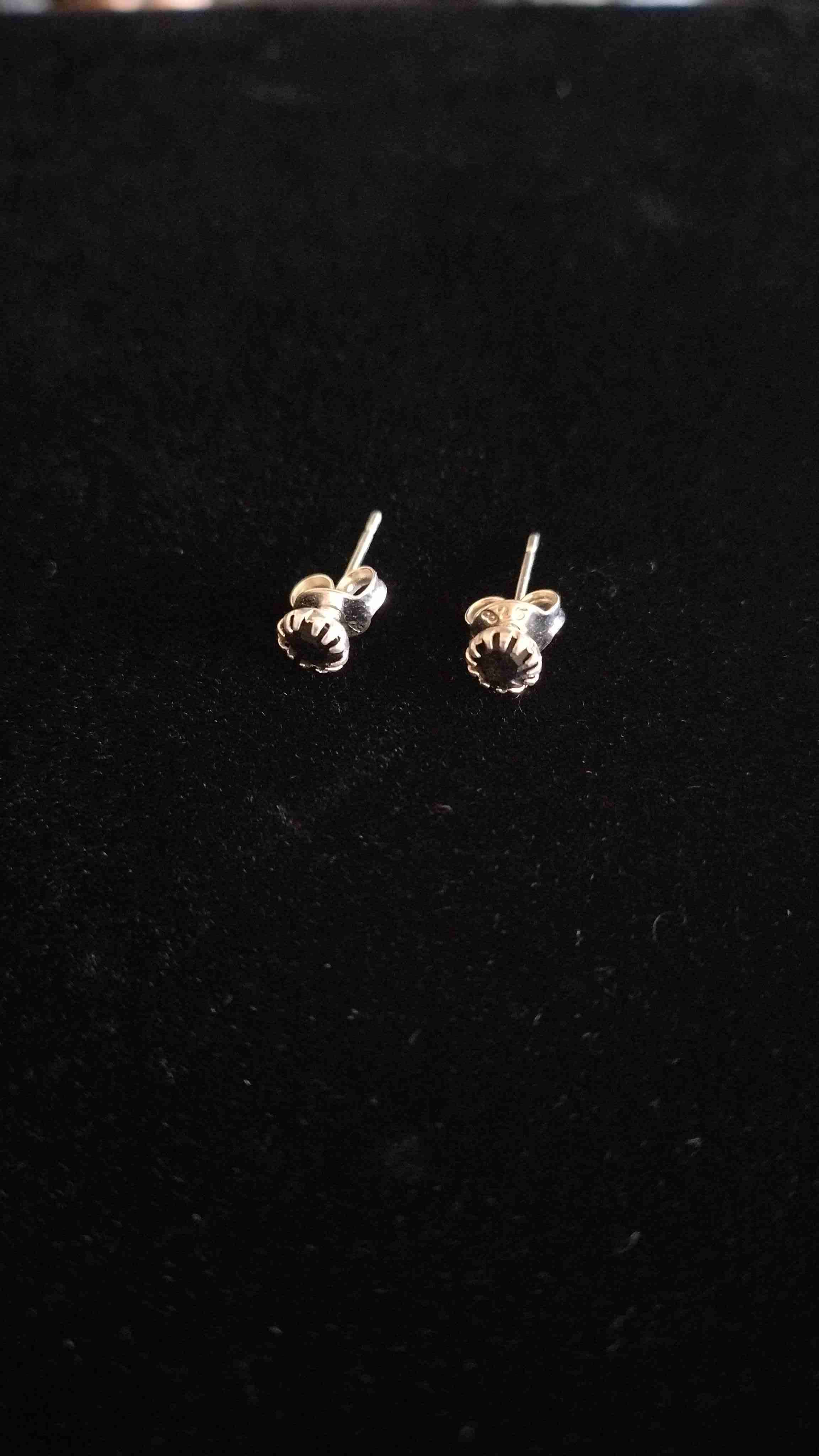 Aros de plata pequeños en estuche - miniatura 2