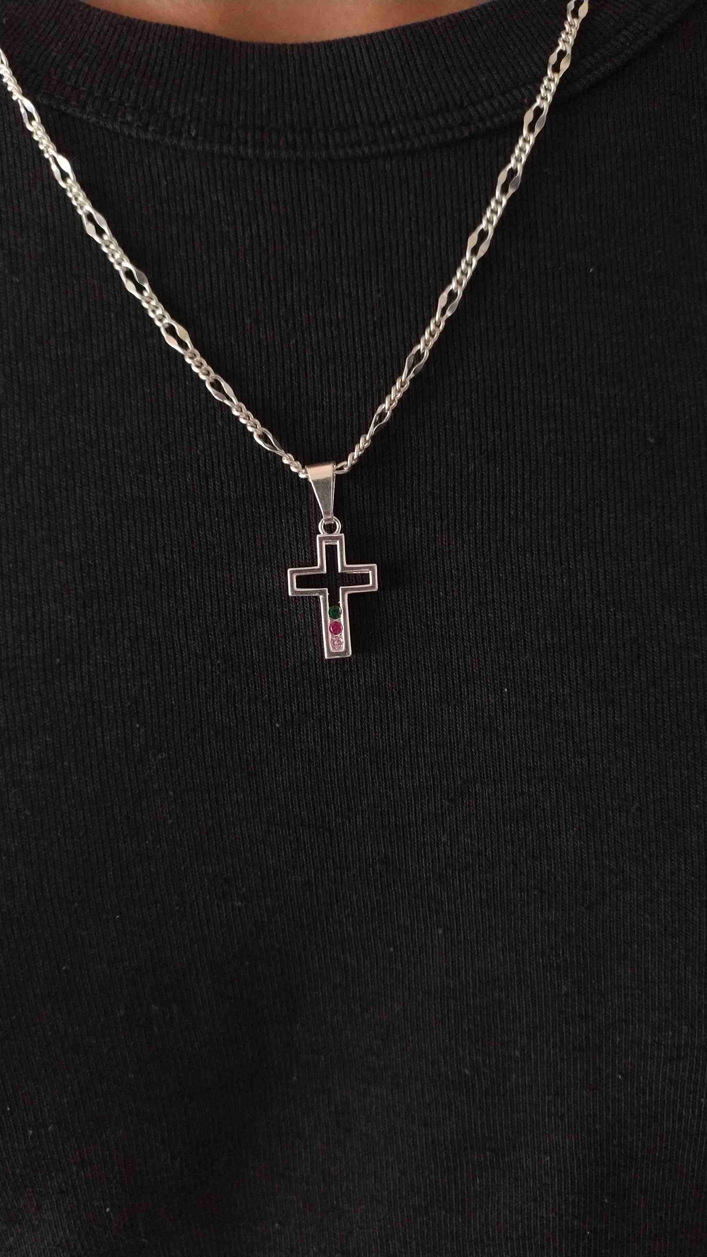 Colgante cruz con piedras preciosas - miniatura 2