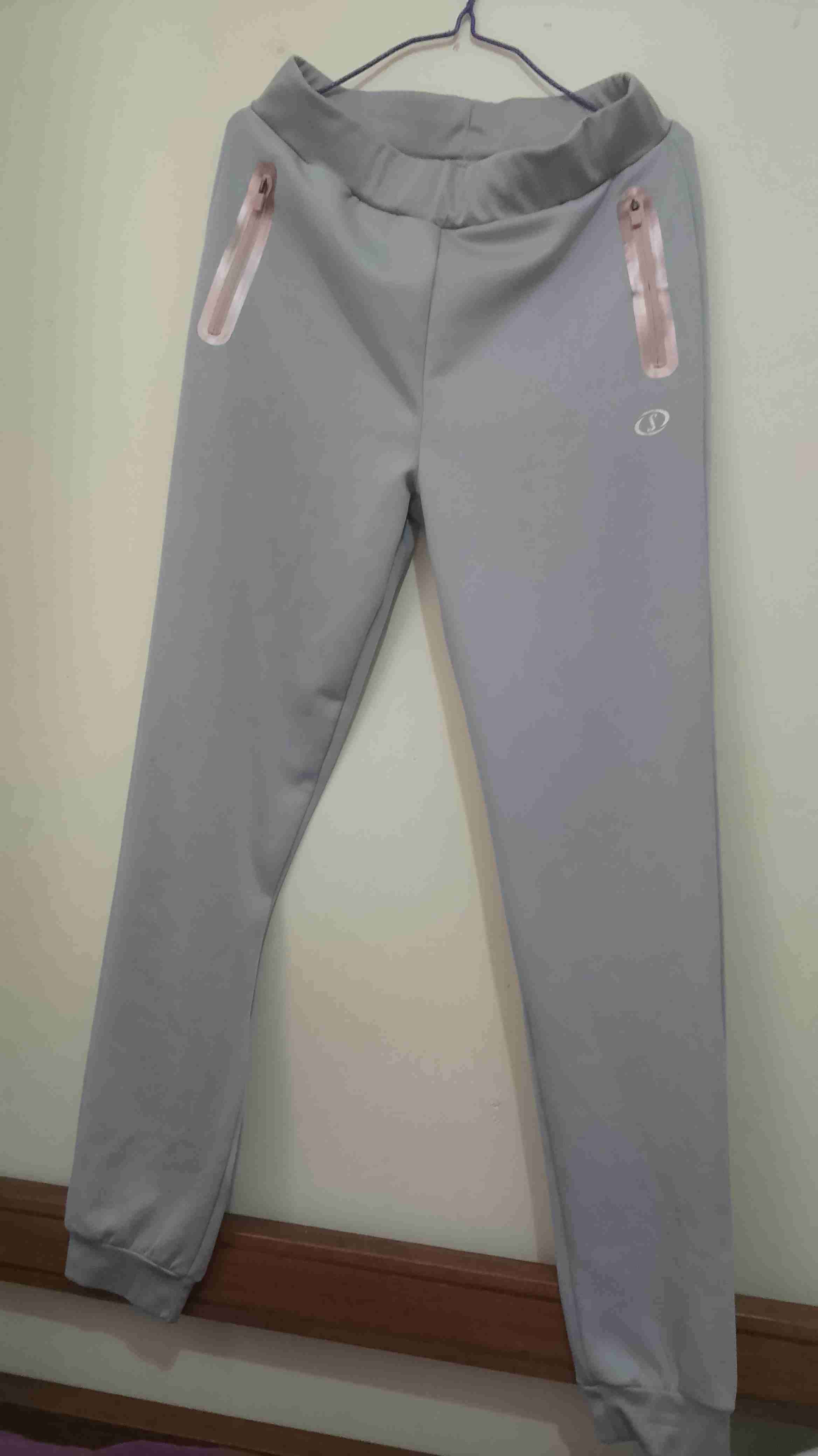 Pantalon deportivo gris - miniatura 1