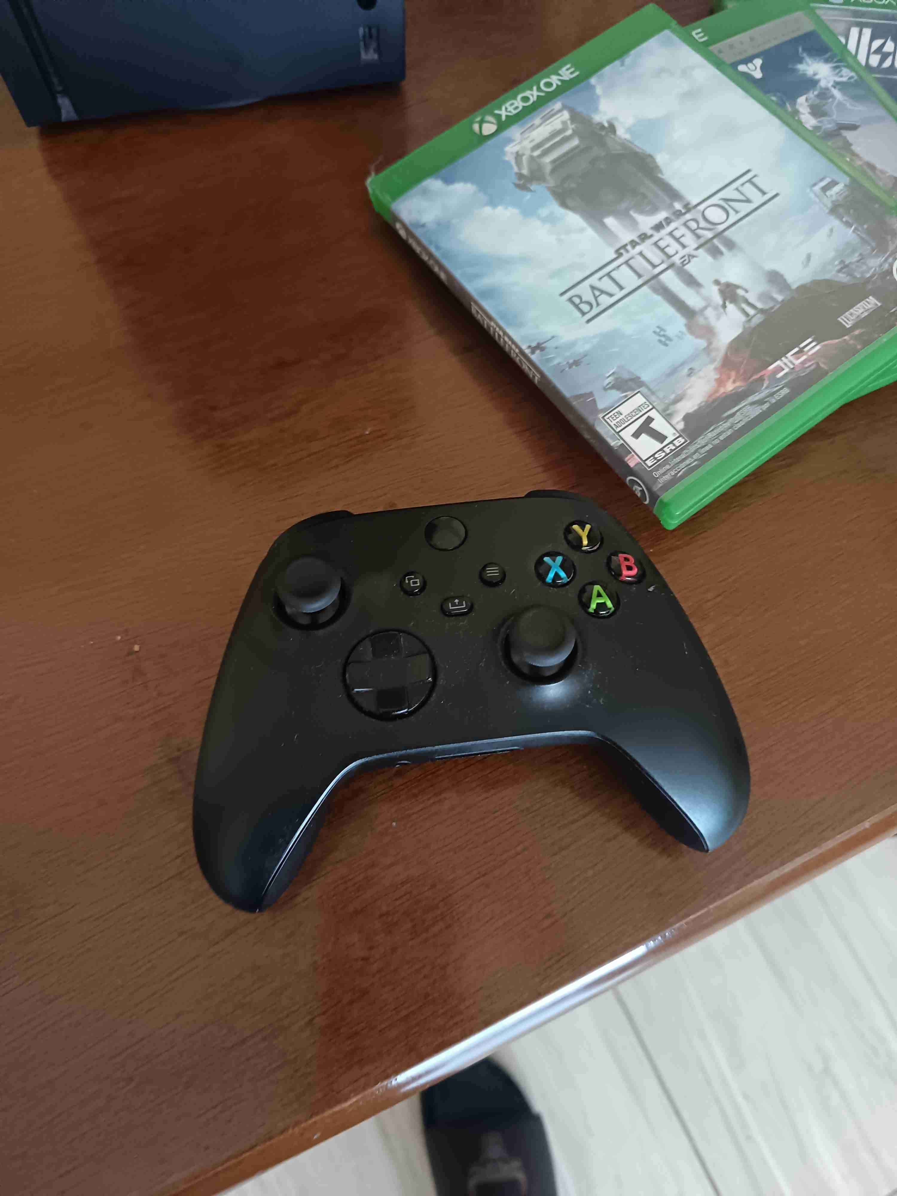 X box one con 1 control y 7 juegos - miniatura 2