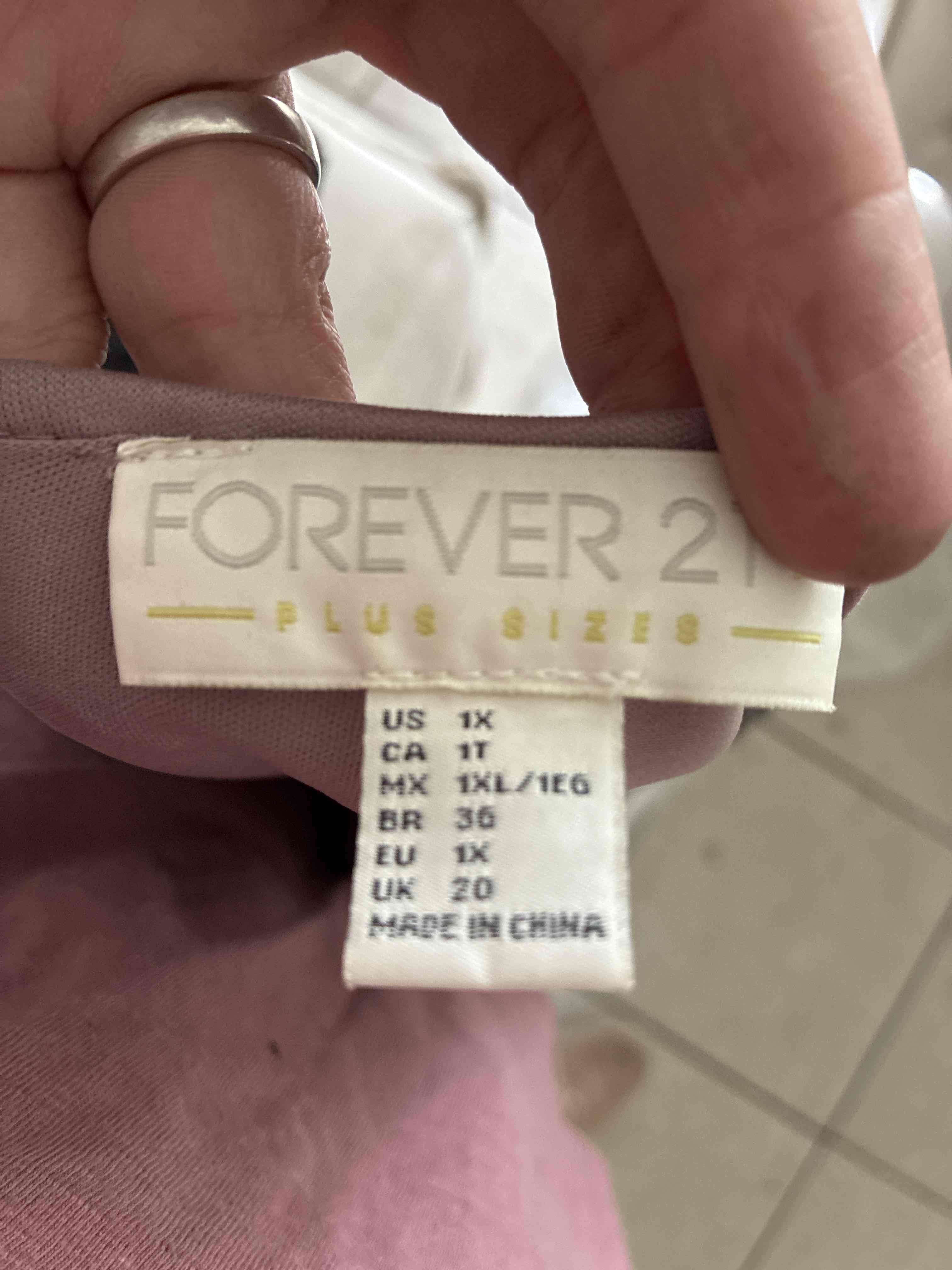 Polera de lentejuelas morado - miniatura 2