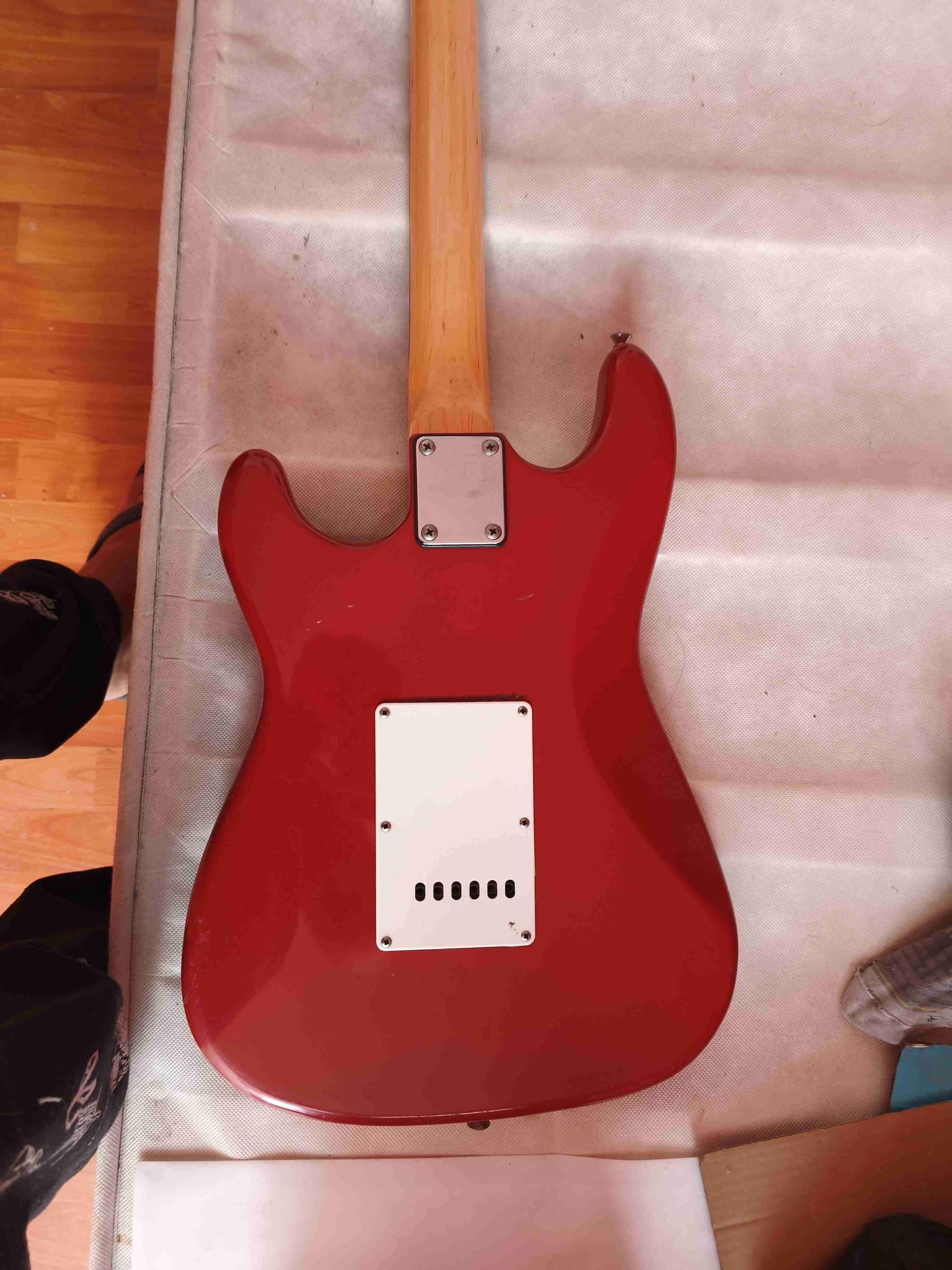 Guitarra Electrica - miniatura 4