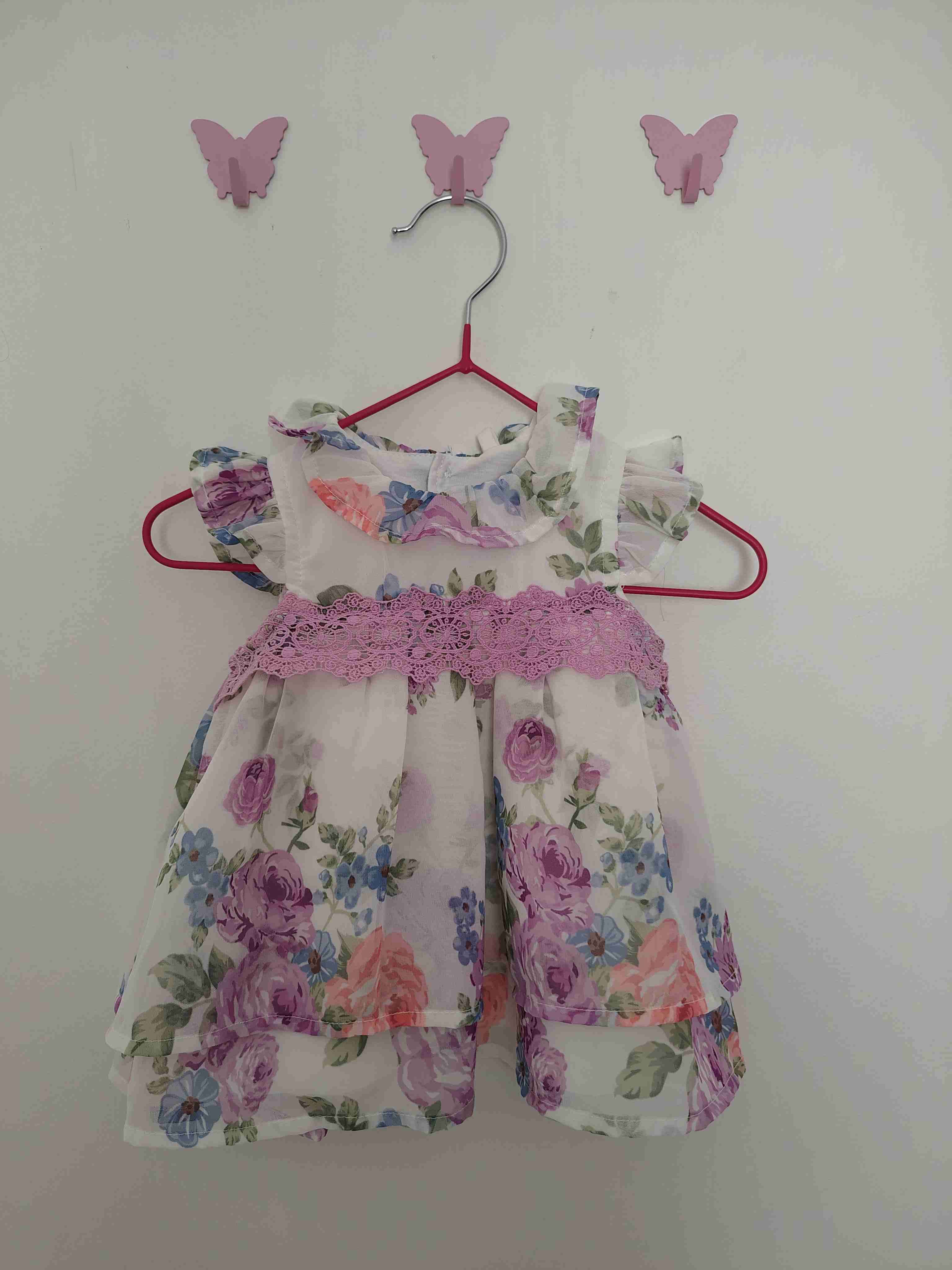 Vestido floral para niña - miniatura 1