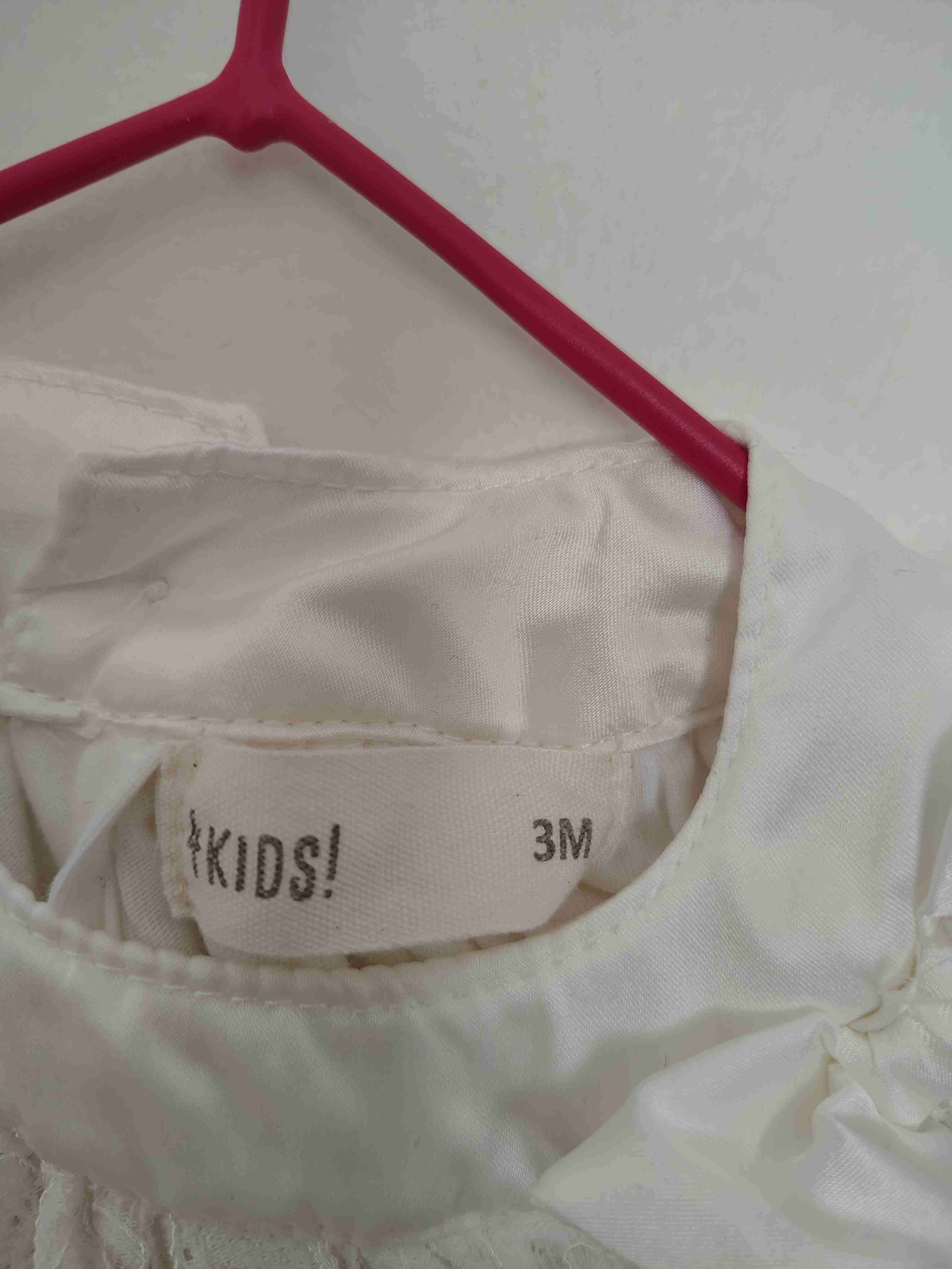 Vestido blanco encaje para niña - miniatura 3