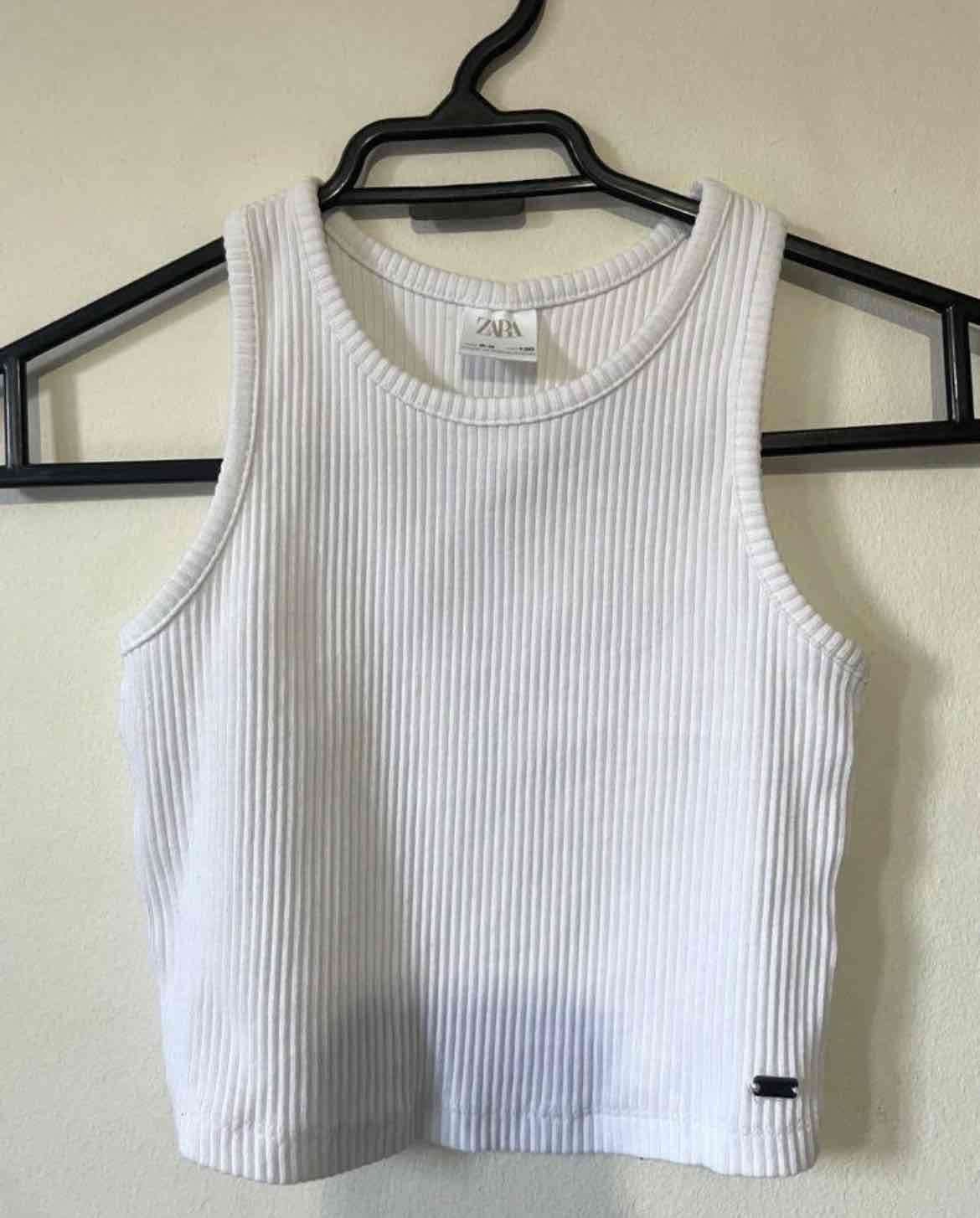 Top  blanca Zara - miniatura 1