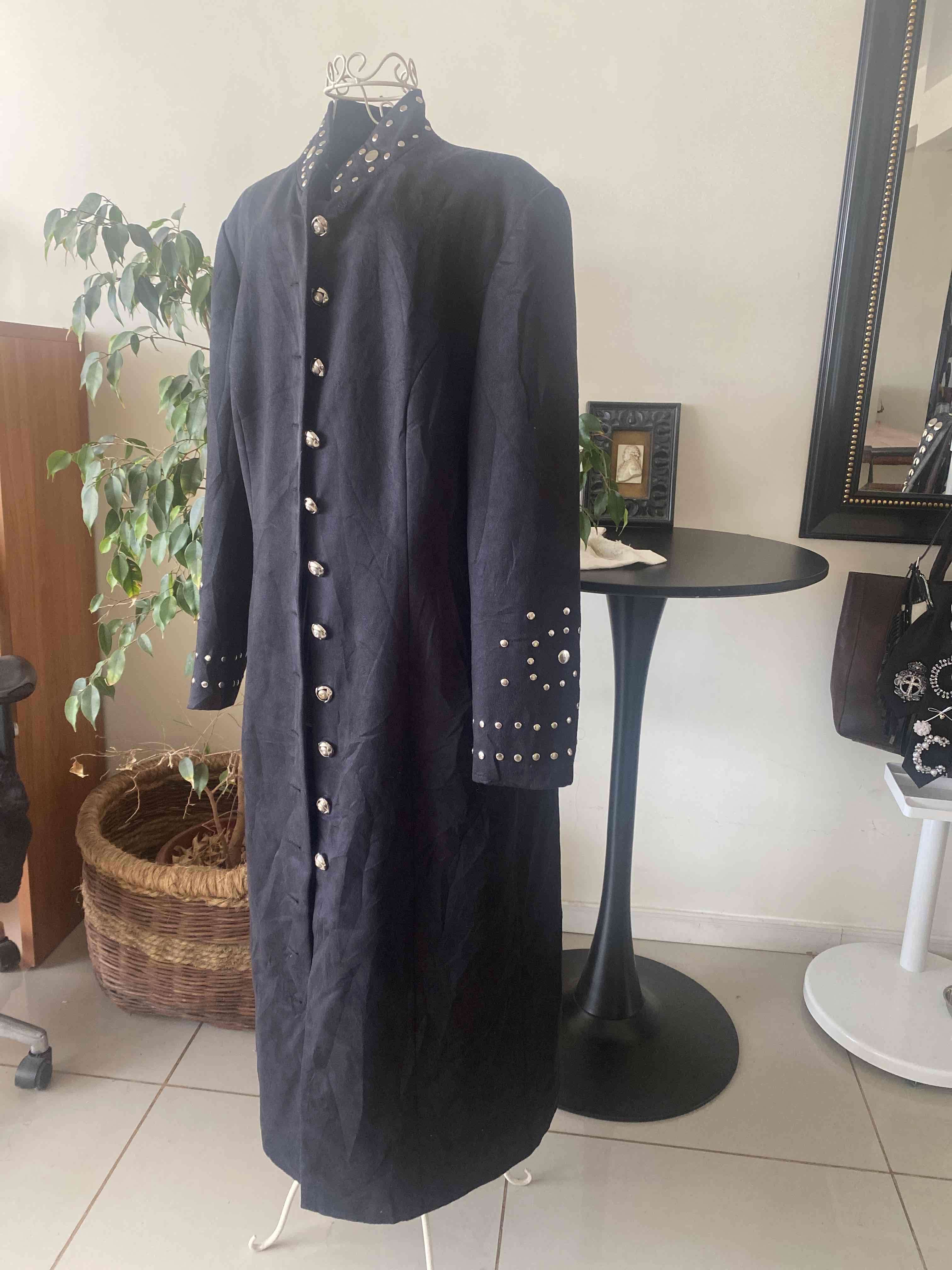 Abrigo largo con tachuelas metalizadas - miniatura 6