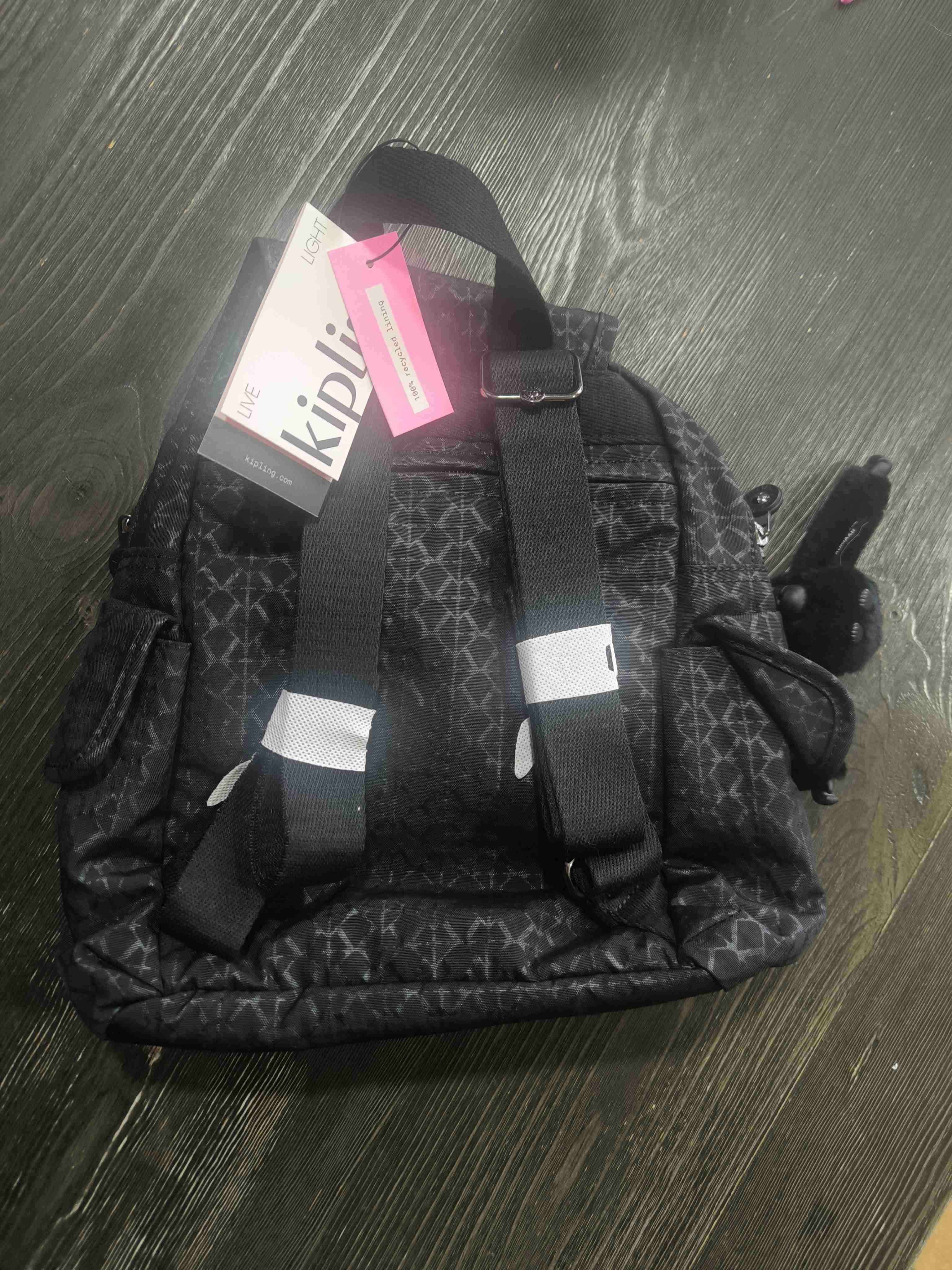 Mochila Kipling negra con estampado geométrico - miniatura 3