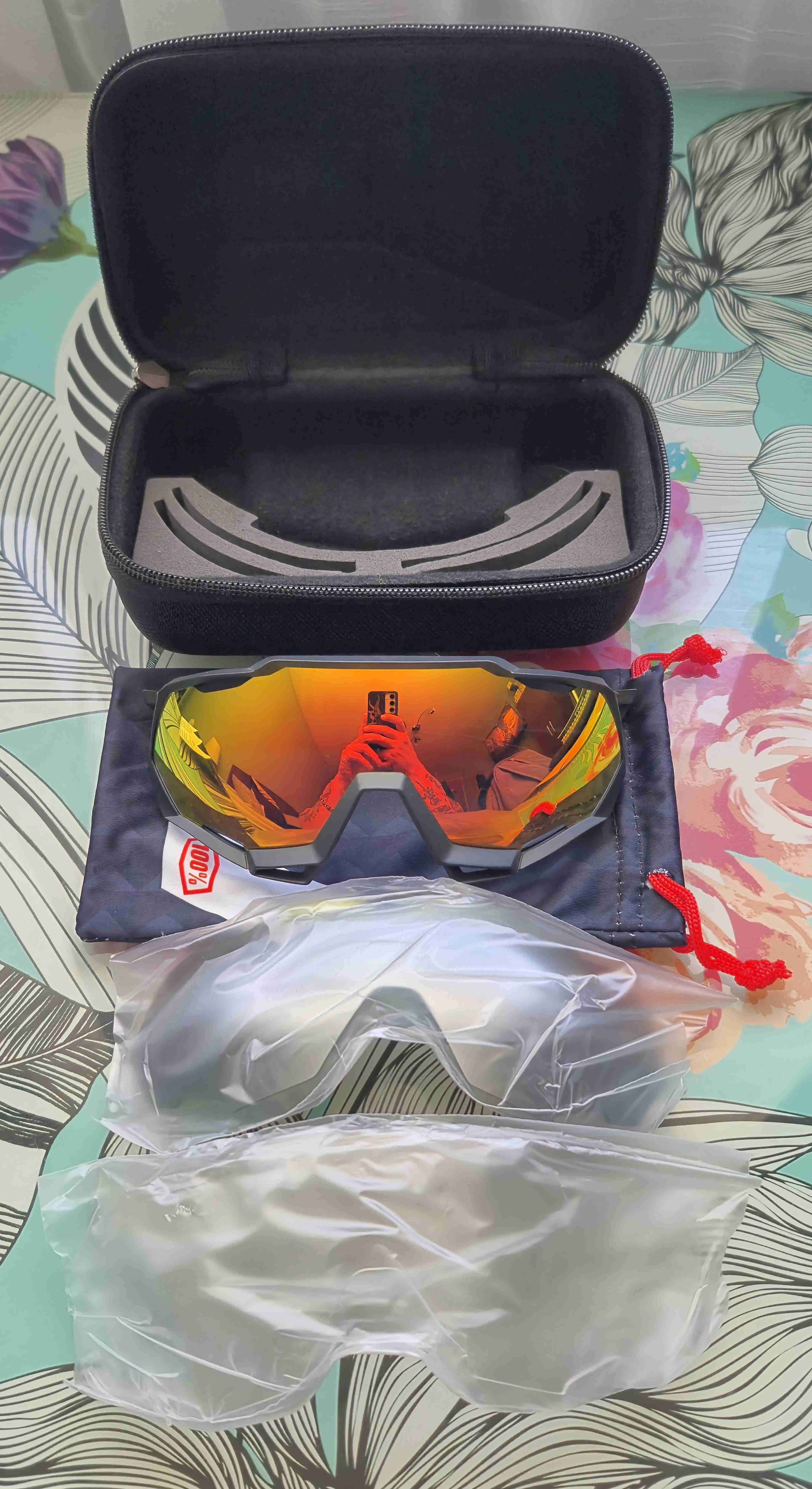 Gafas deportivas 100% con micas intercambiables - miniatura 1