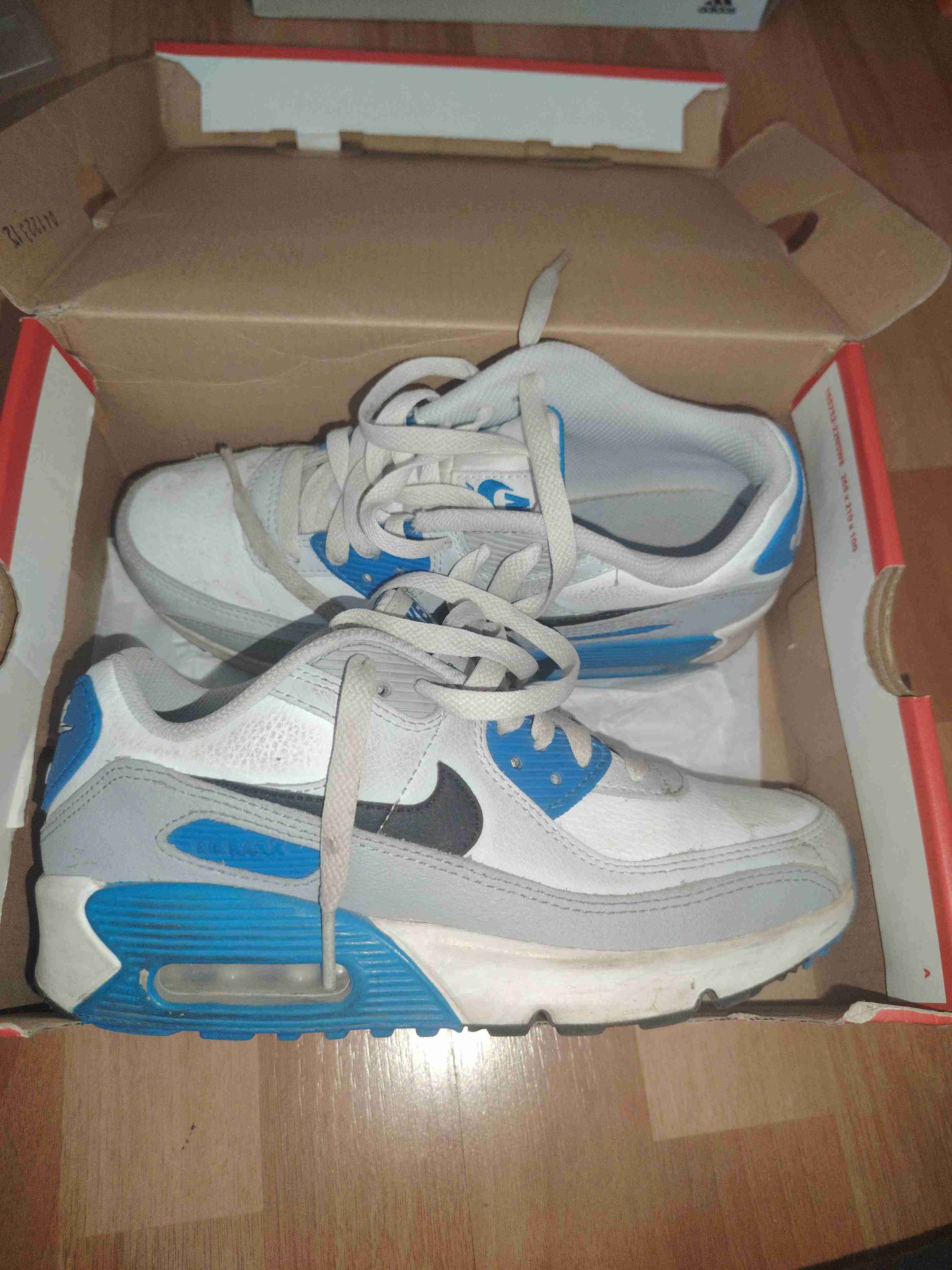 Zapatillas deportivas Nike blancas - miniatura 2