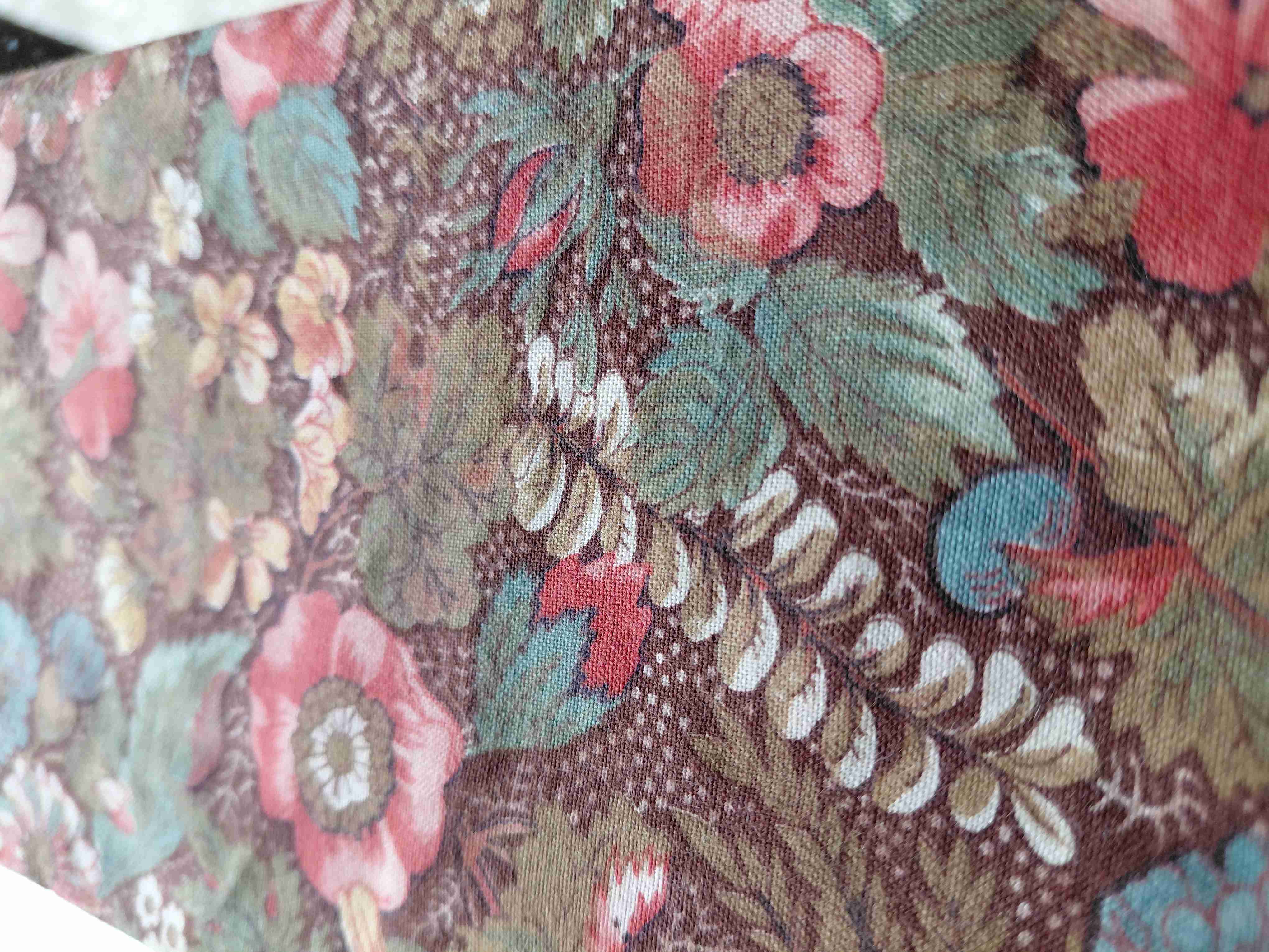 Trozos de Telas por cierre taller de patchworks. - miniatura 6