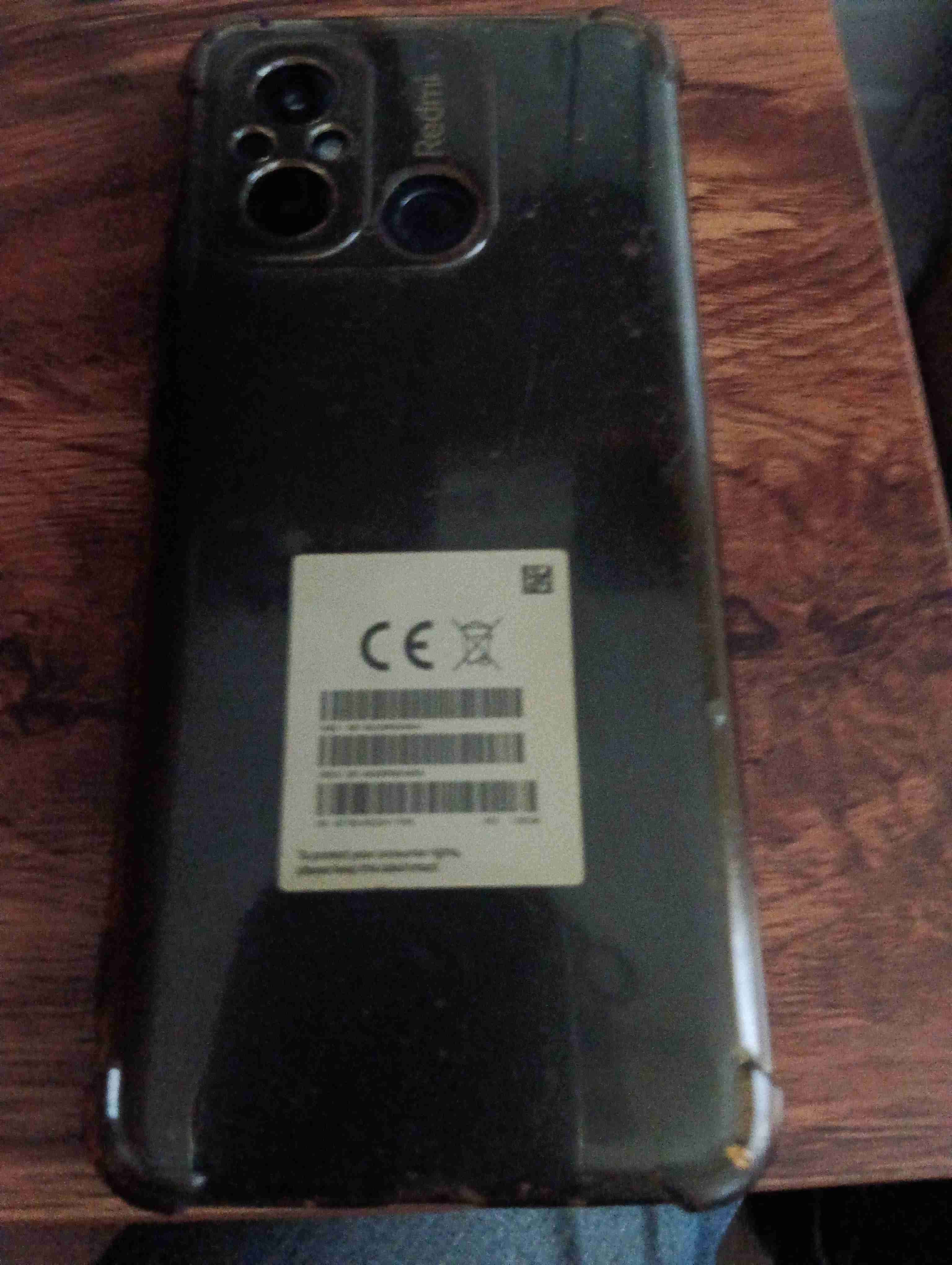 Teléfono inteligente en buen estado - miniatura 3