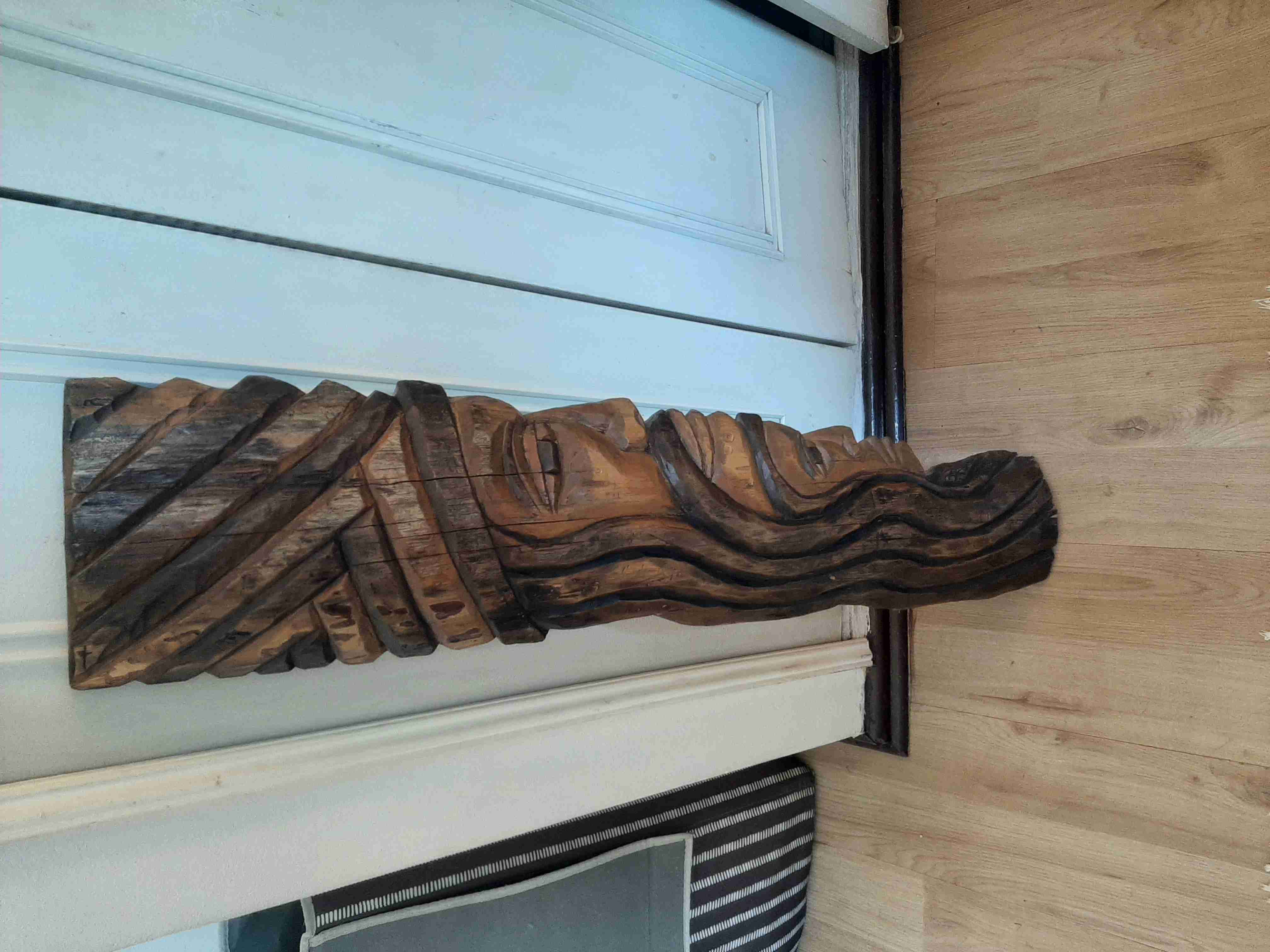 Escultura tallada en madera - miniatura 1