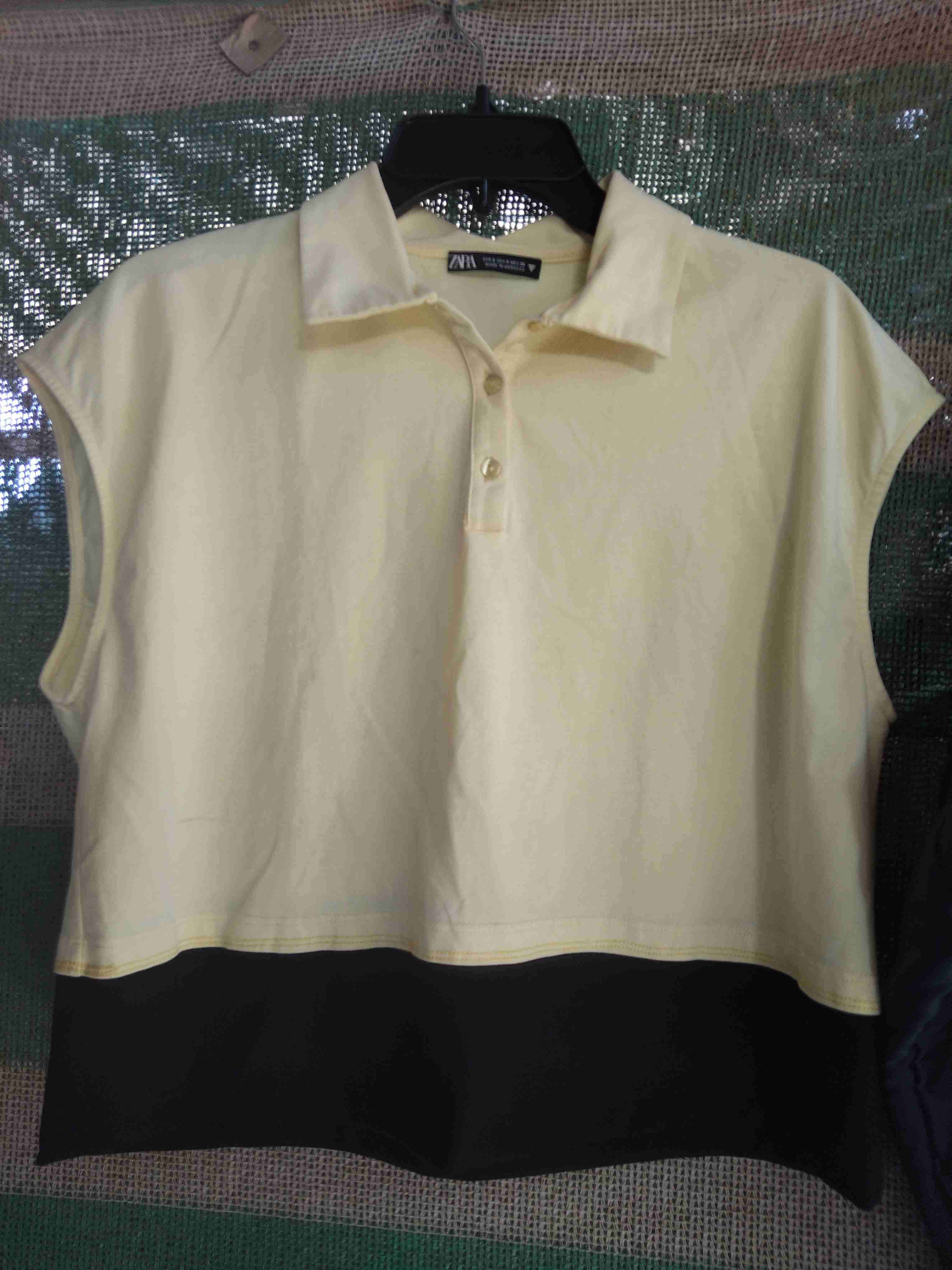 Polera bicolor estilo polo - miniatura 1