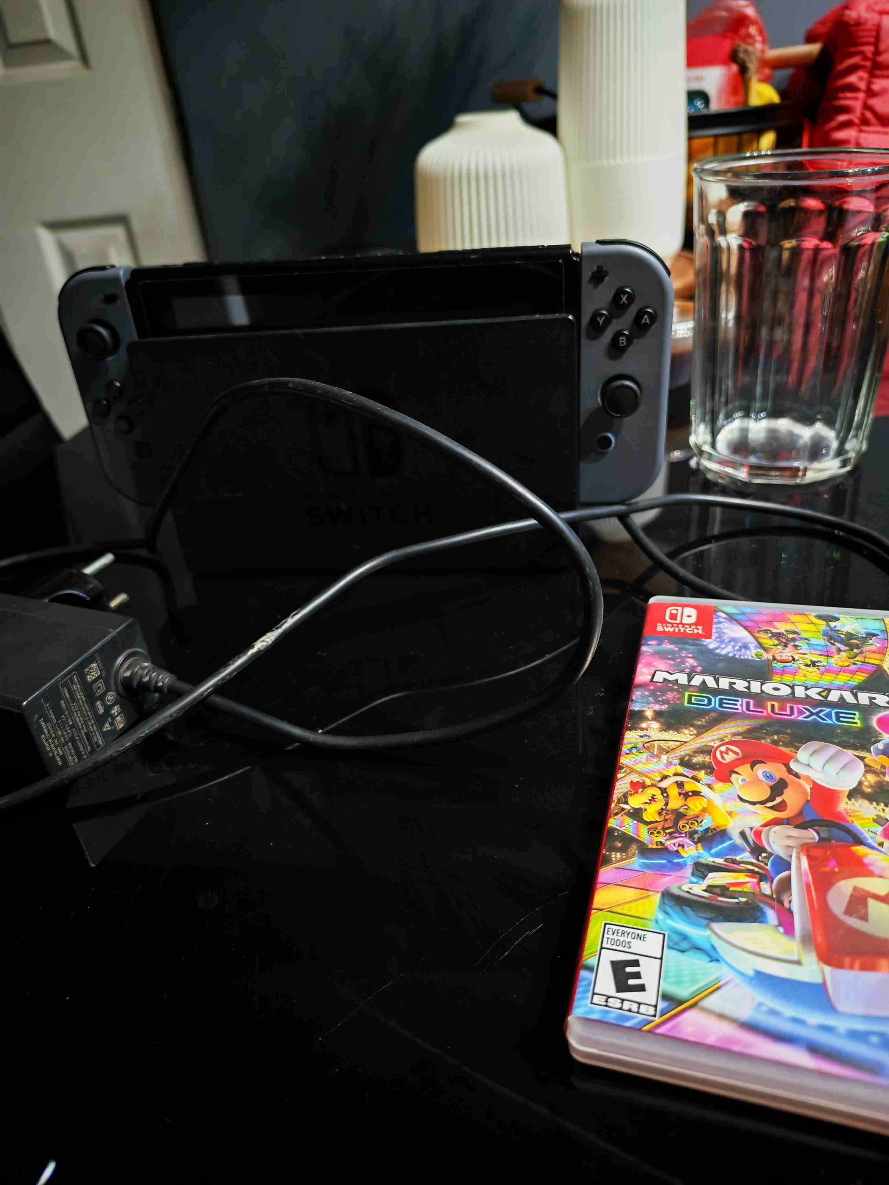 Consola Nintendo Switch con juego