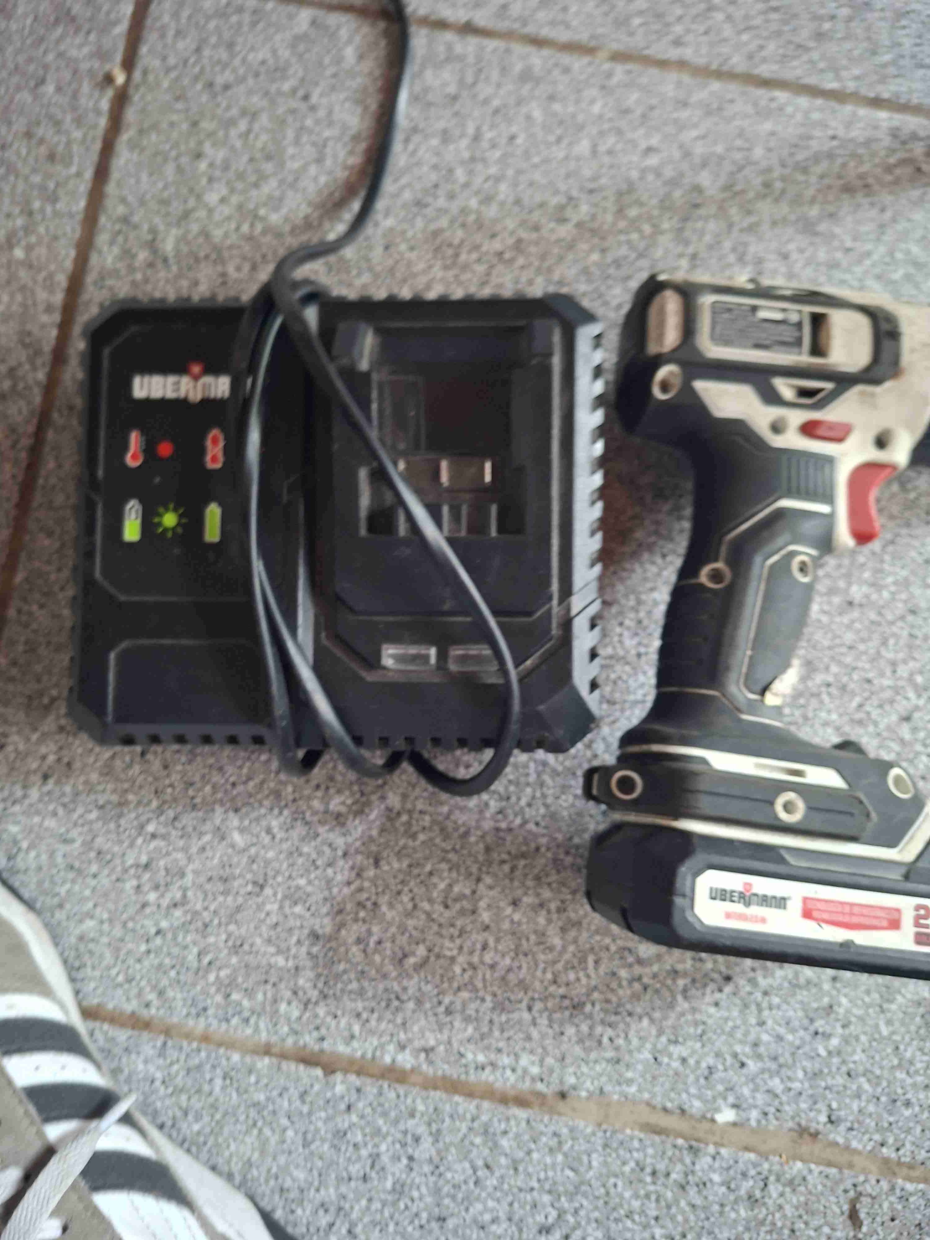 Taladro inalámbrico Ubermann 20V - miniatura 2