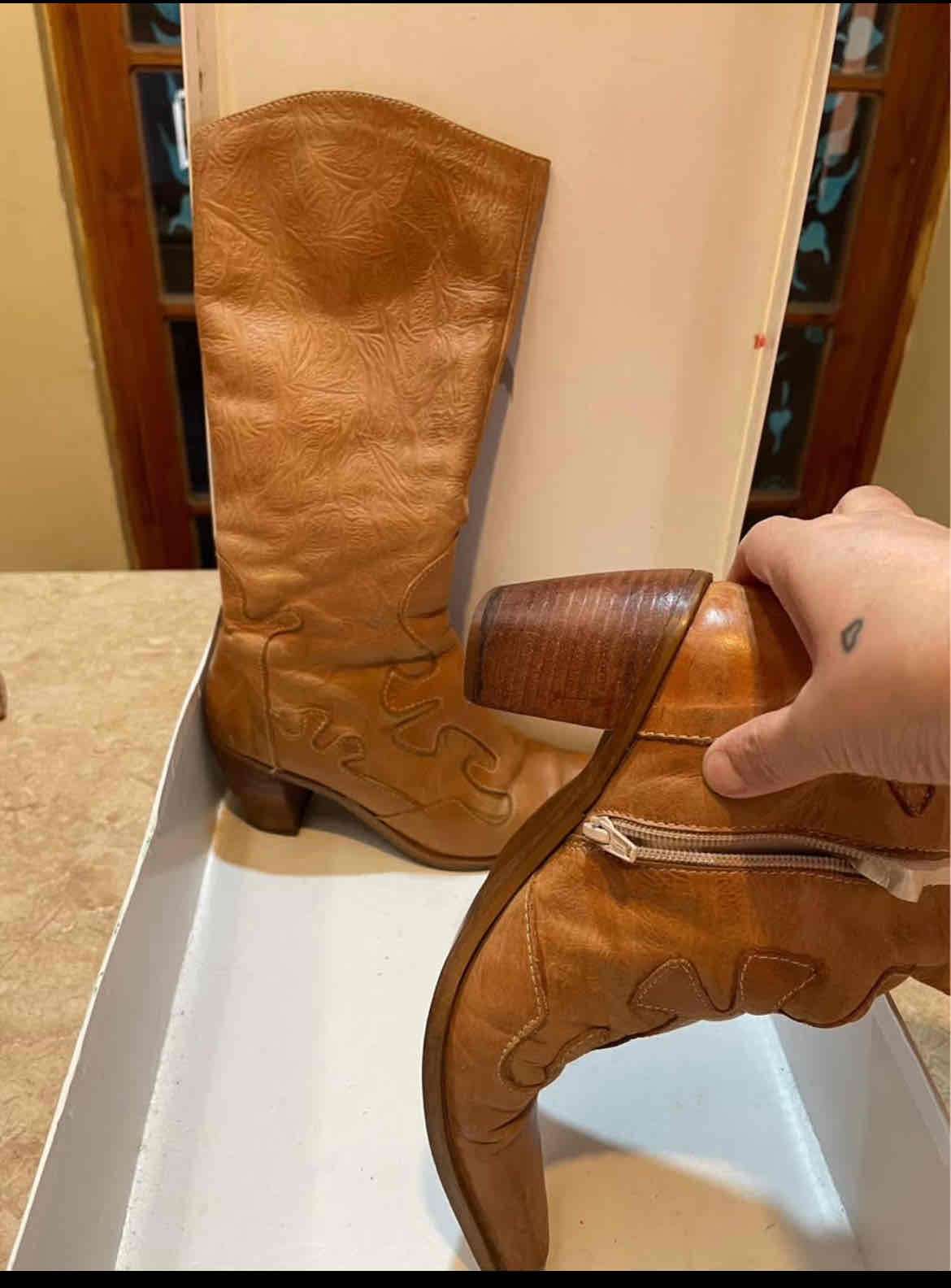 Botas vaqueras de cuero camel - miniatura 2