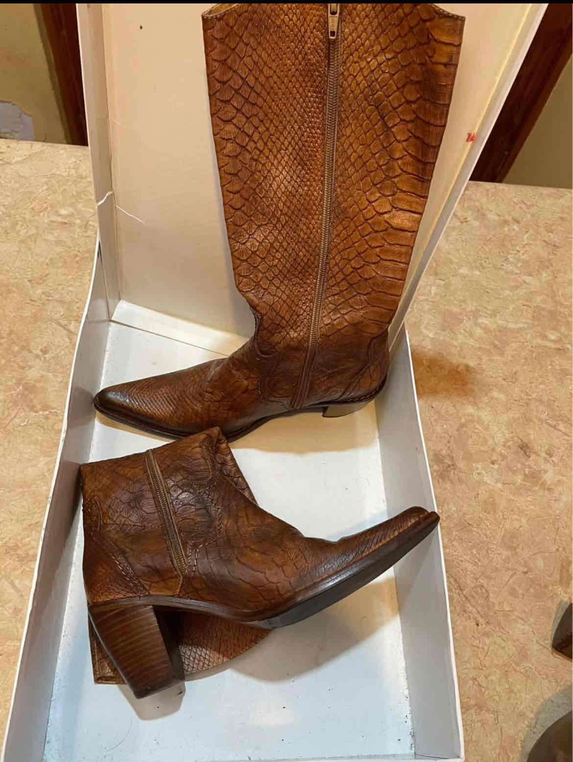 Botas vaqueras cuero color caramelo - miniatura 2