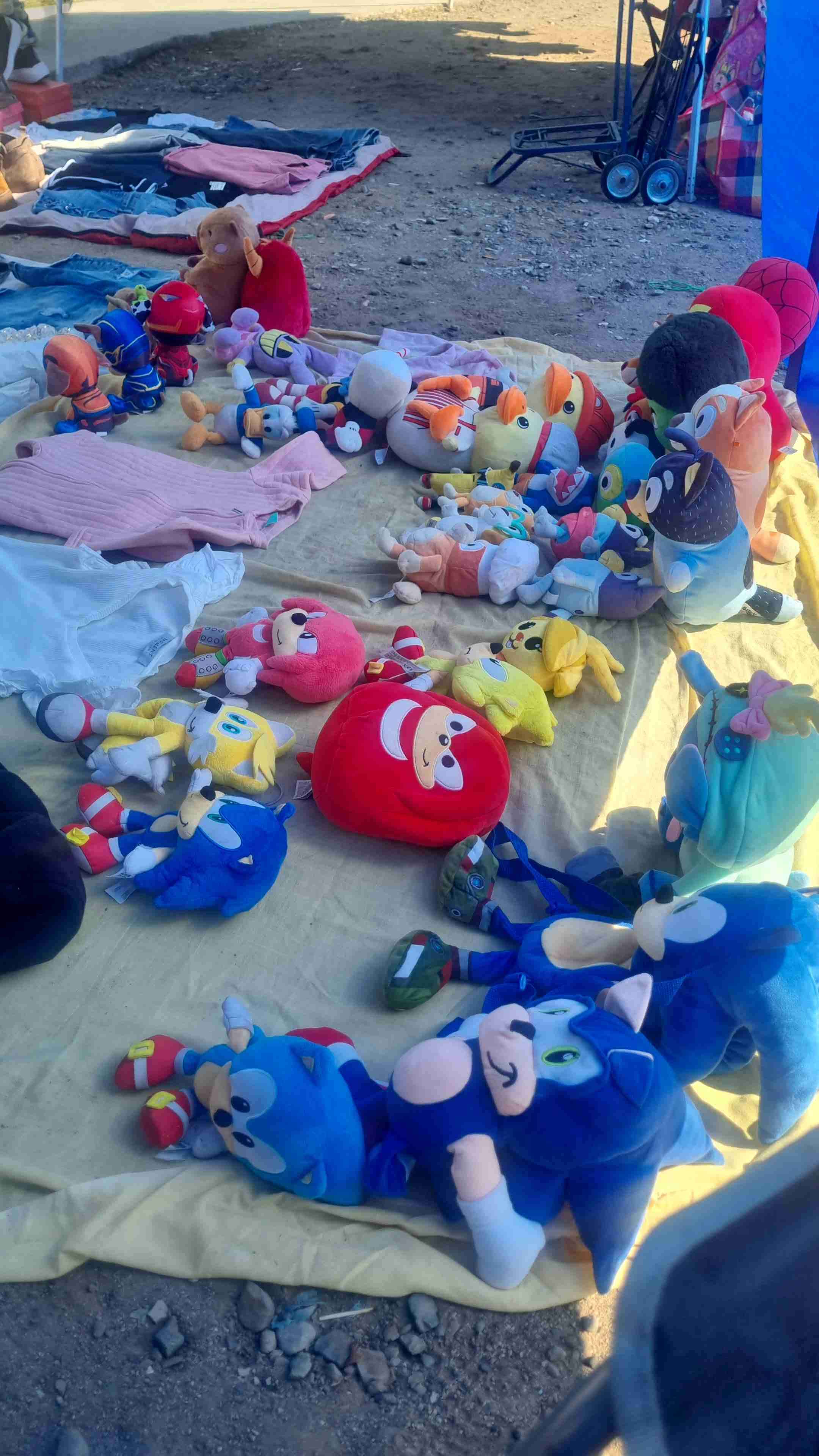 Peluches variados temáticos - 2