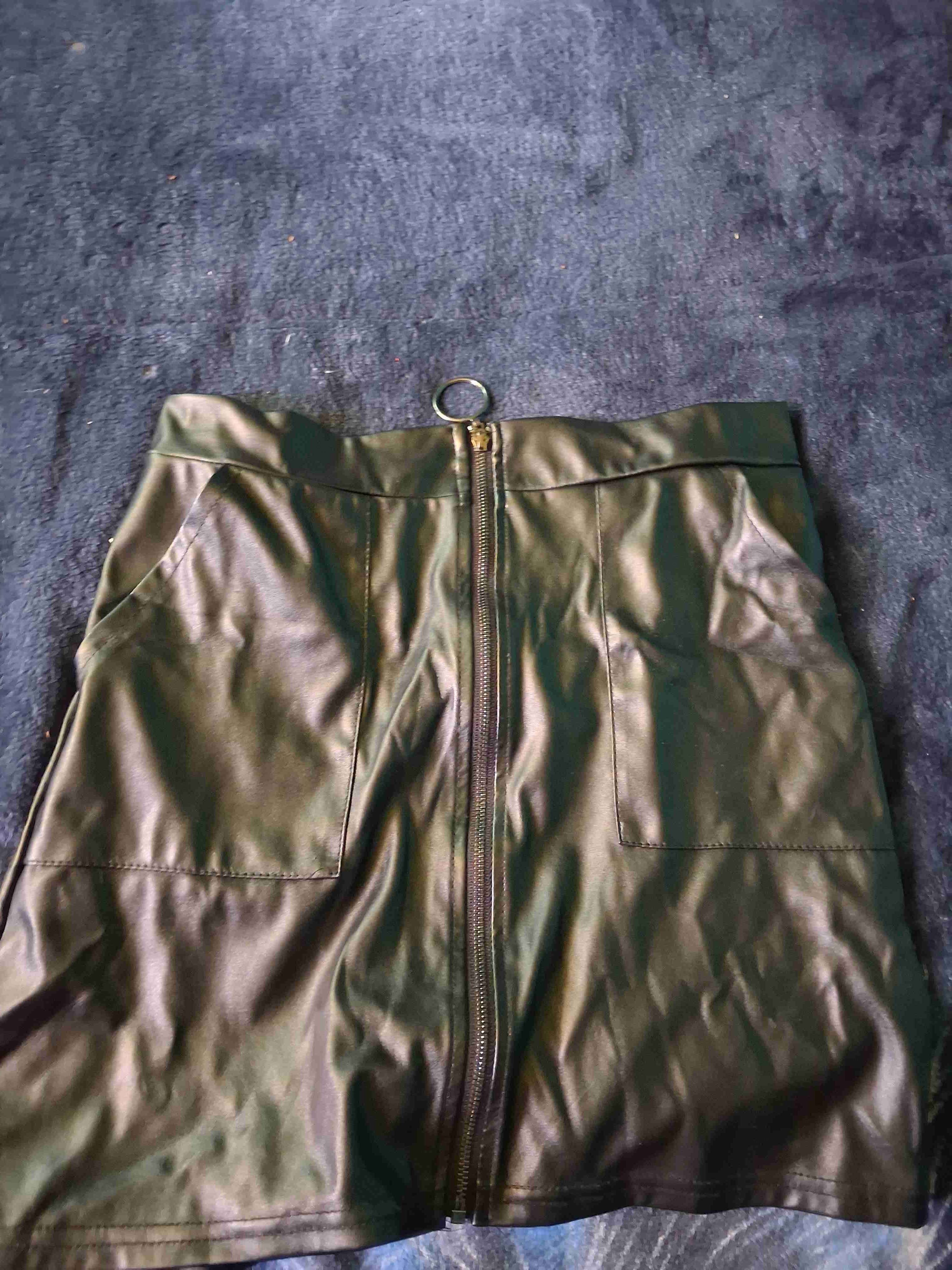 Vestido negro básico - miniatura 2