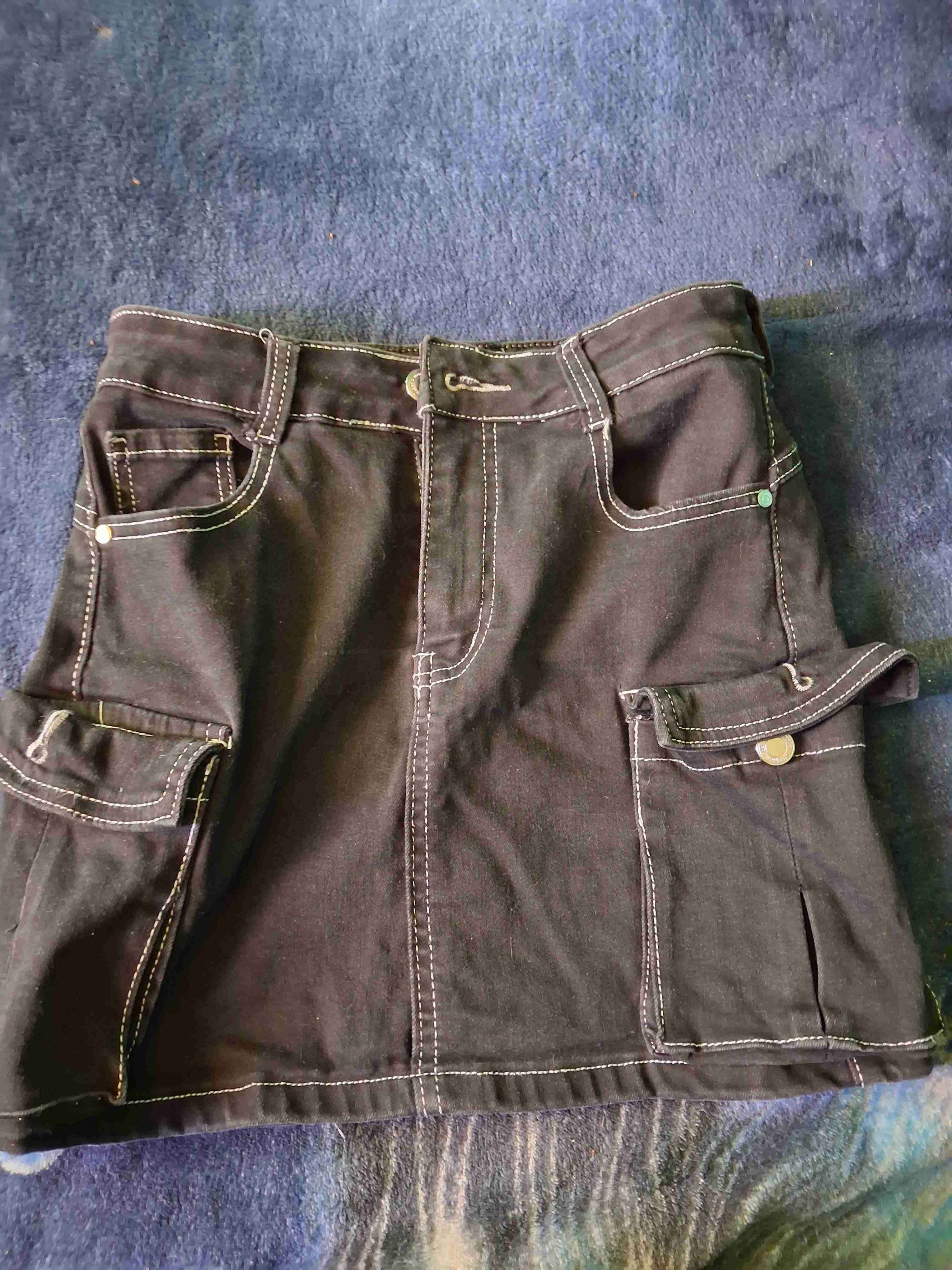 Vestido negro básico - miniatura 3