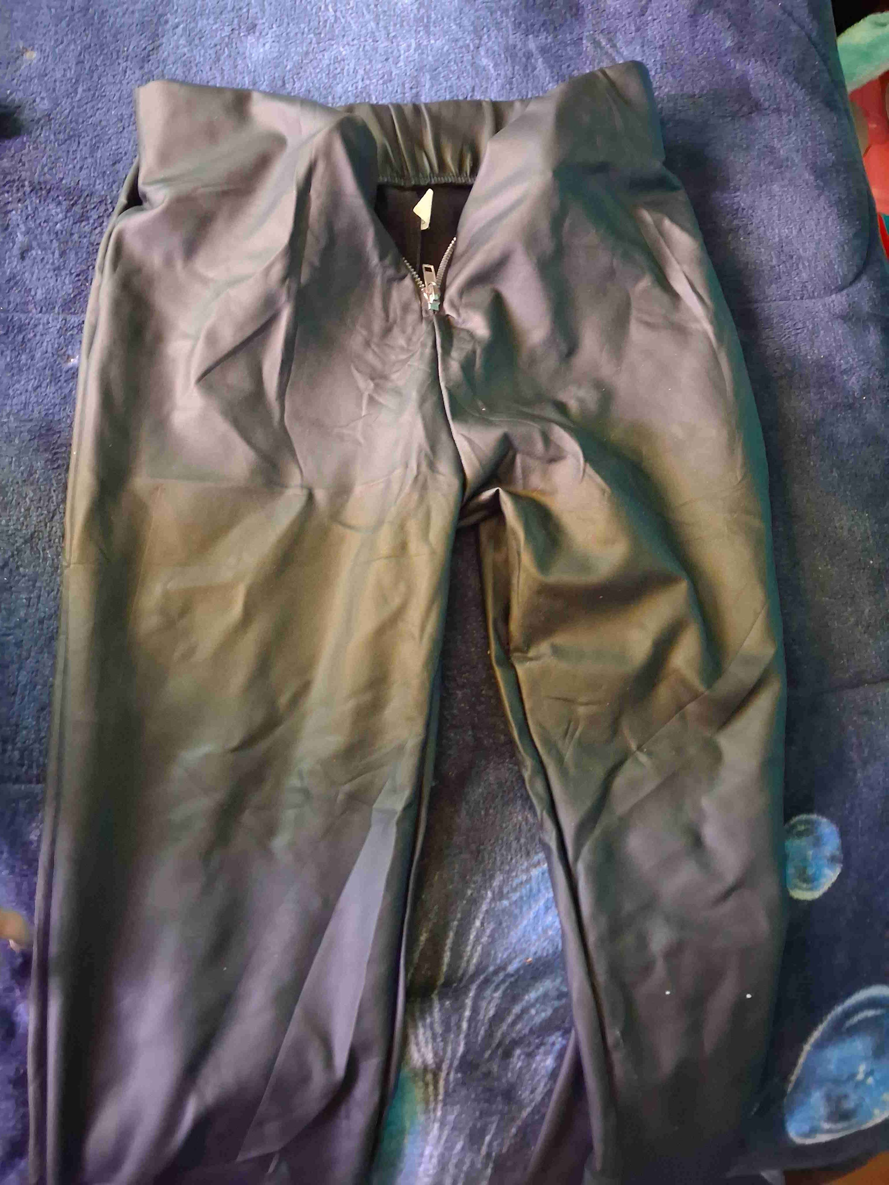 Vestido negro básico - miniatura 4