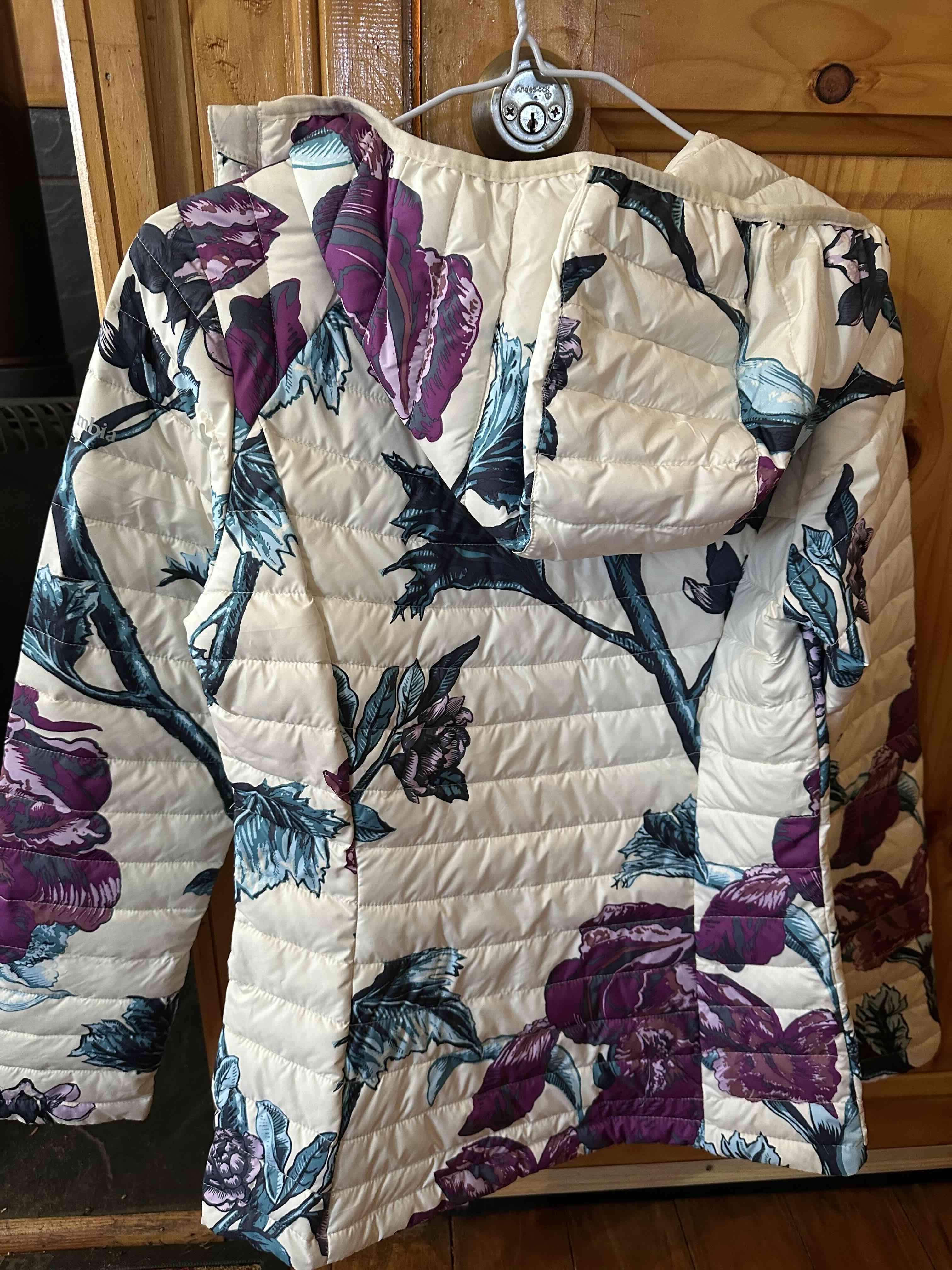 Chaqueta acolchada floral - miniatura 3