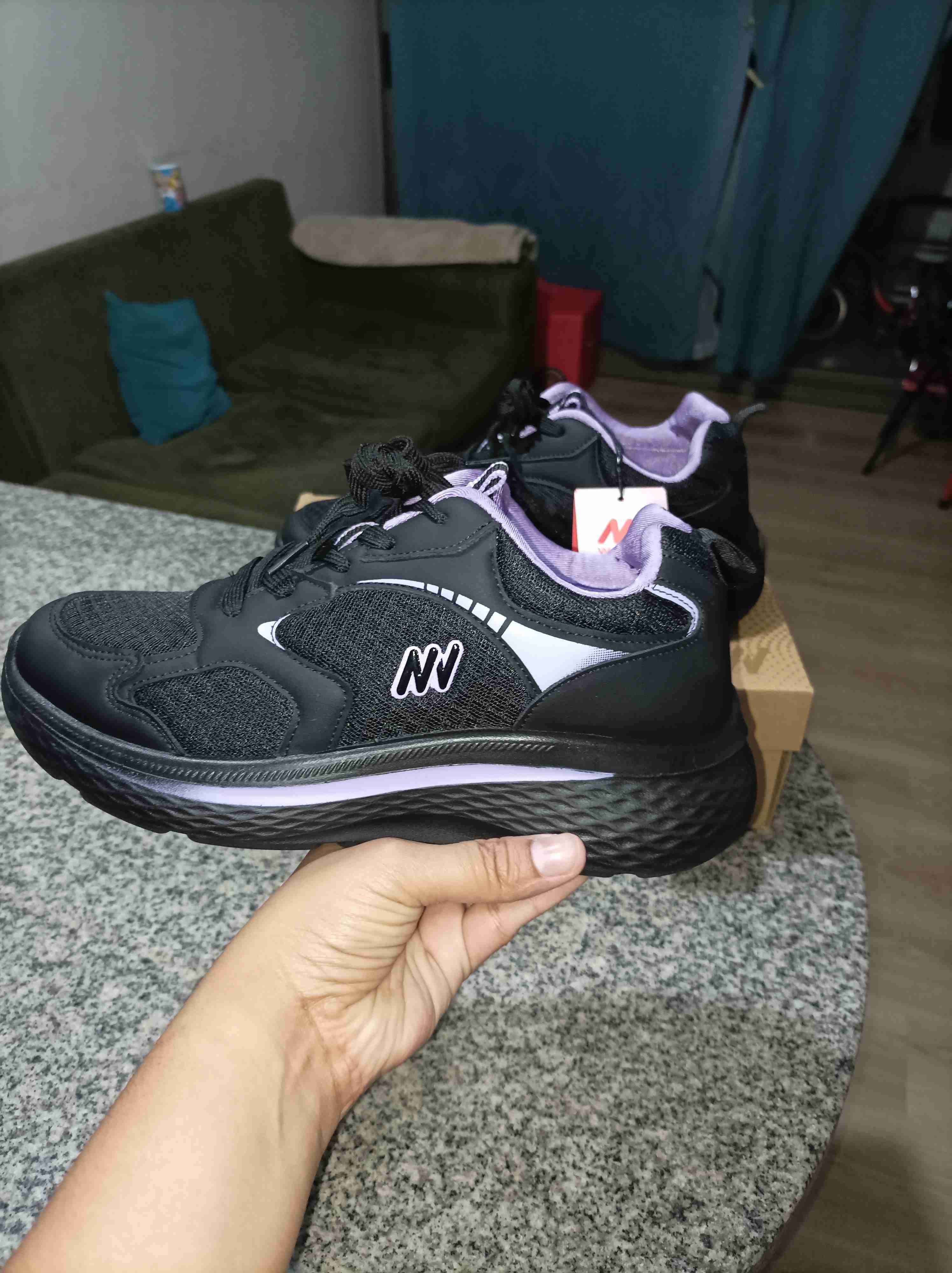 Zapatillas deportivas negras nuevas - 3