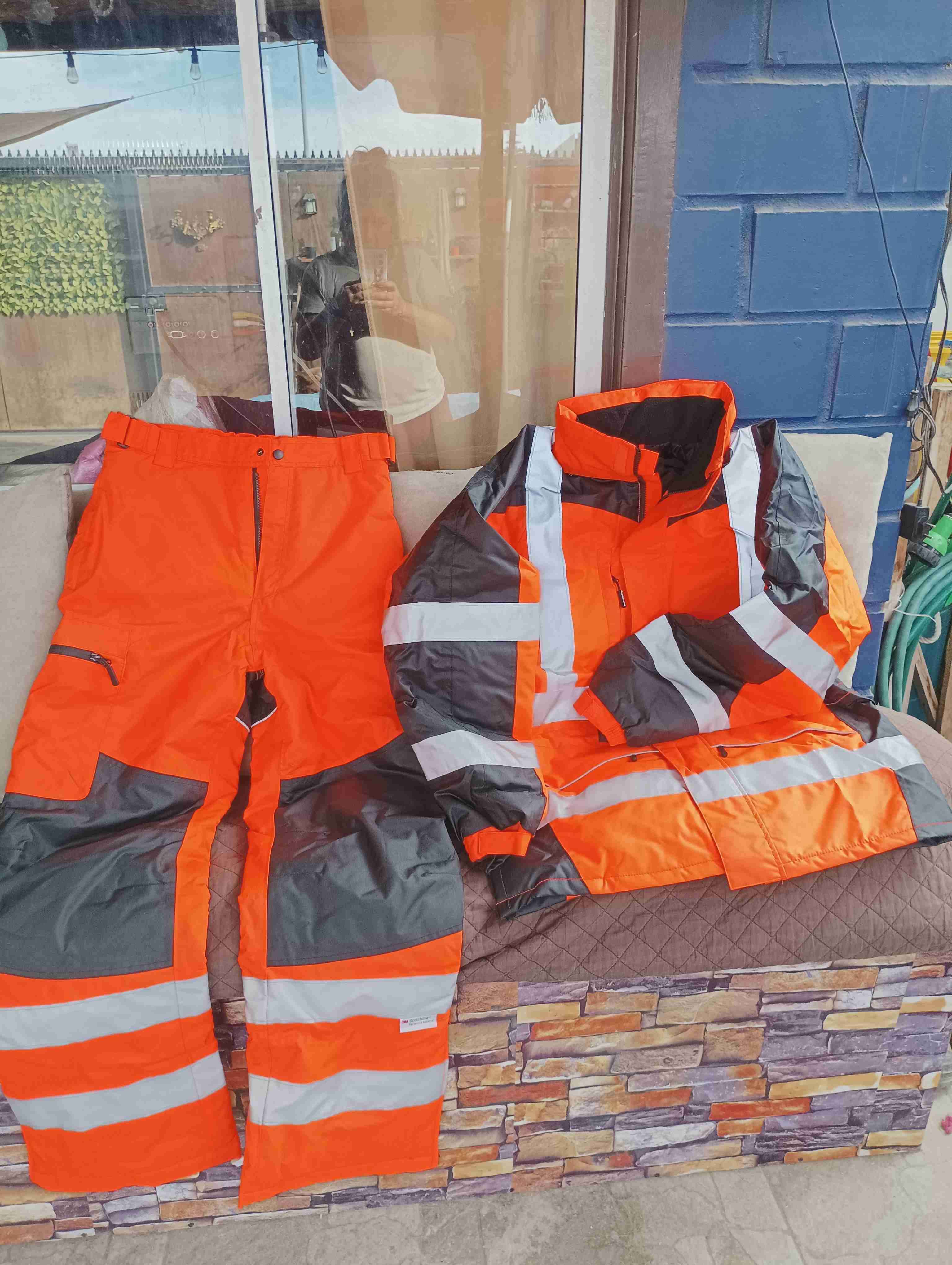 Conjunto de traje termico reflectante naranja - 1