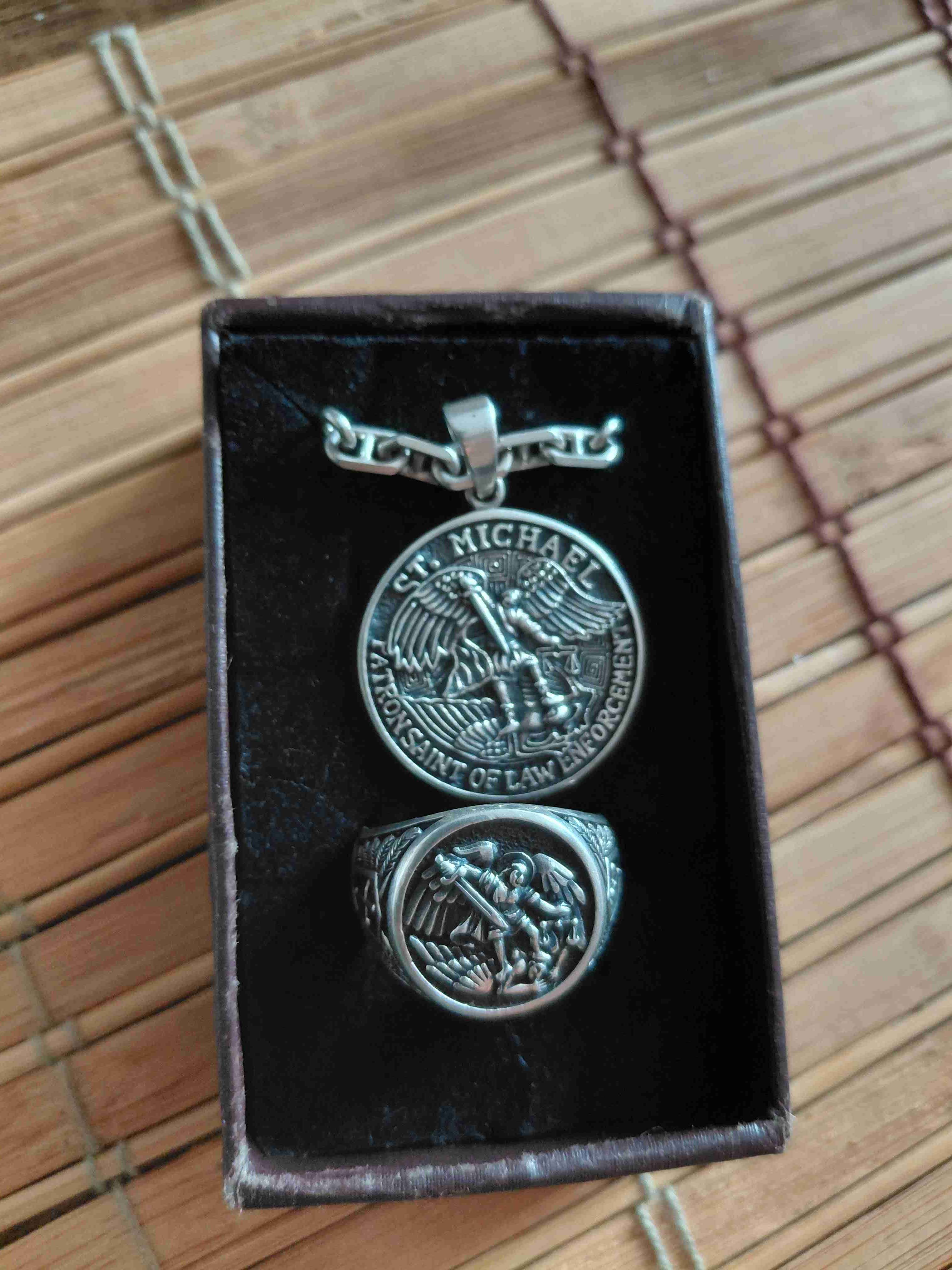 Conjunto de anillo y colgante San Miguel - miniatura 6