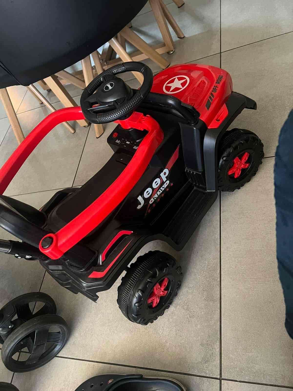 Auto correpasillos rojo infantil - miniatura 4