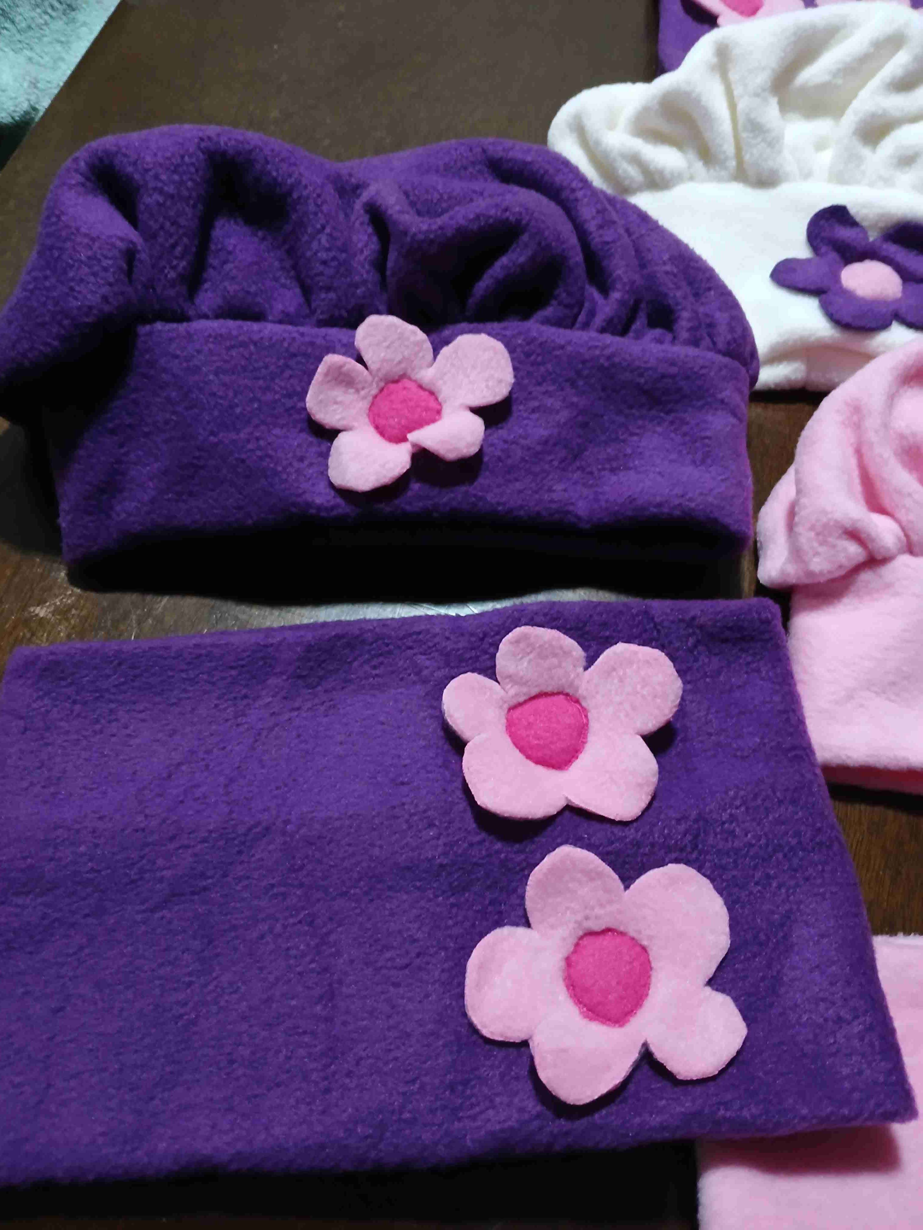 Conjunto gorro y bufanda infantil floral - miniatura 2