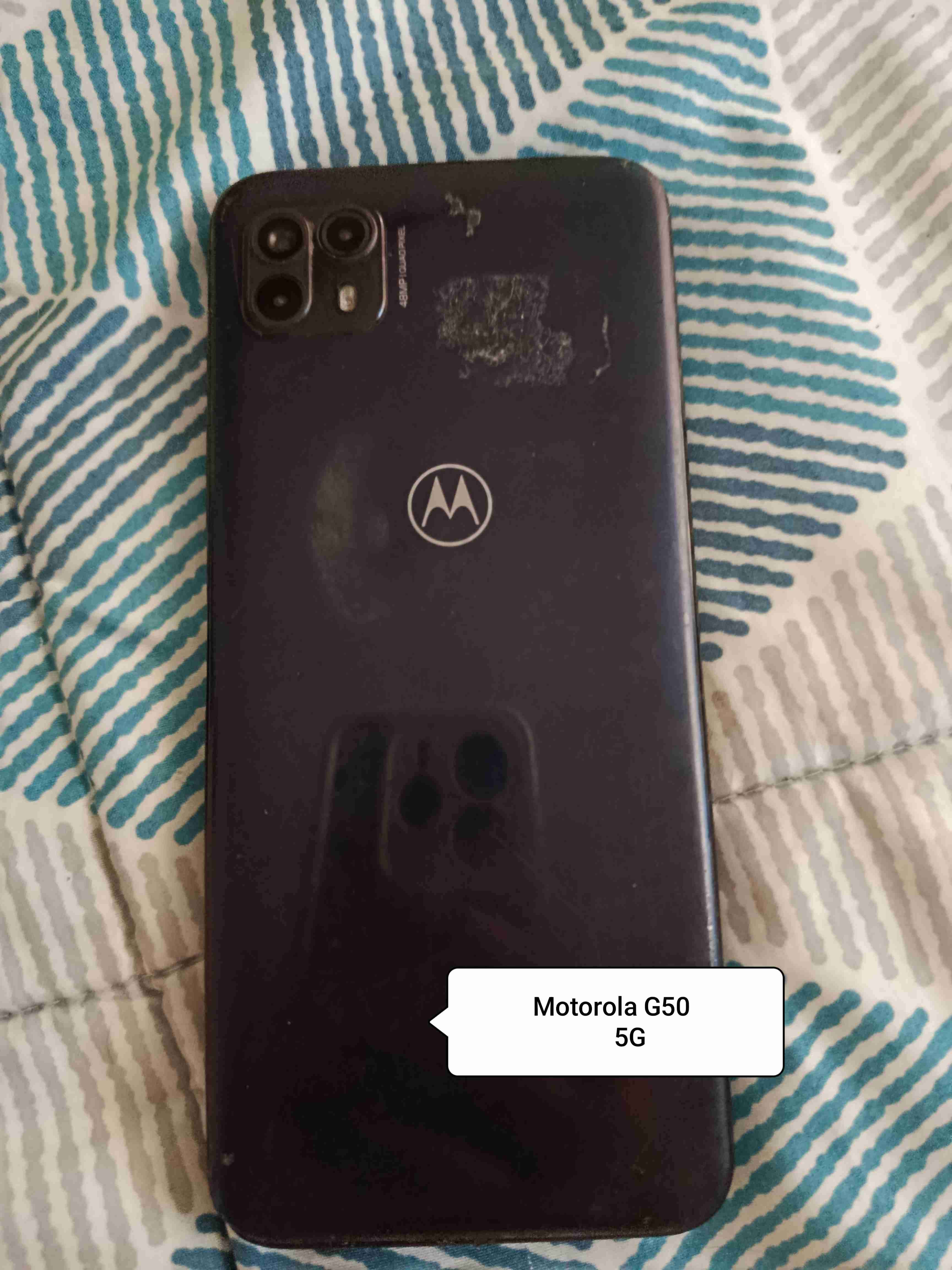 Motorola G50 5G en buen estado - miniatura 1