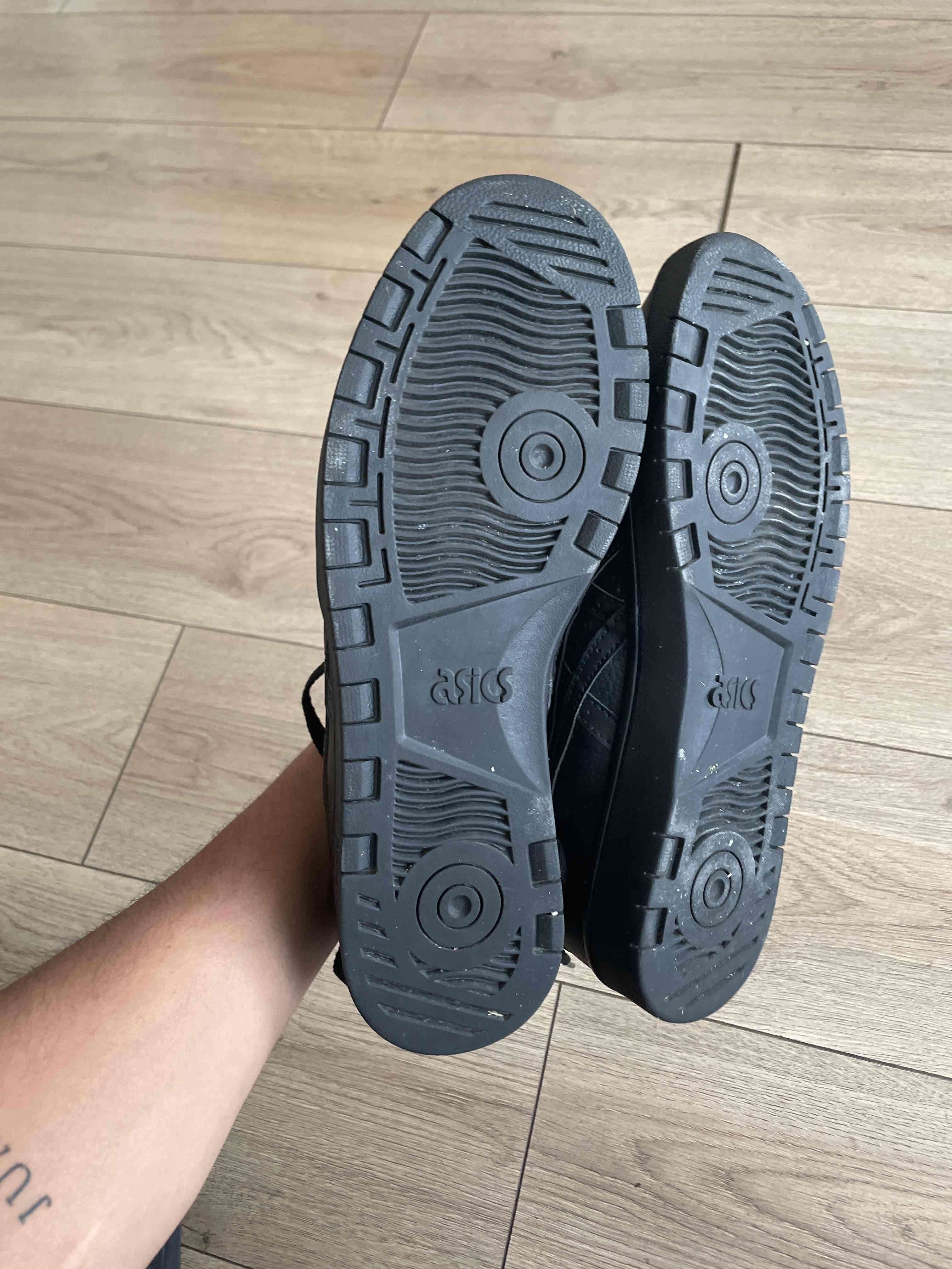 Zapatillas Asics negras - miniatura 3