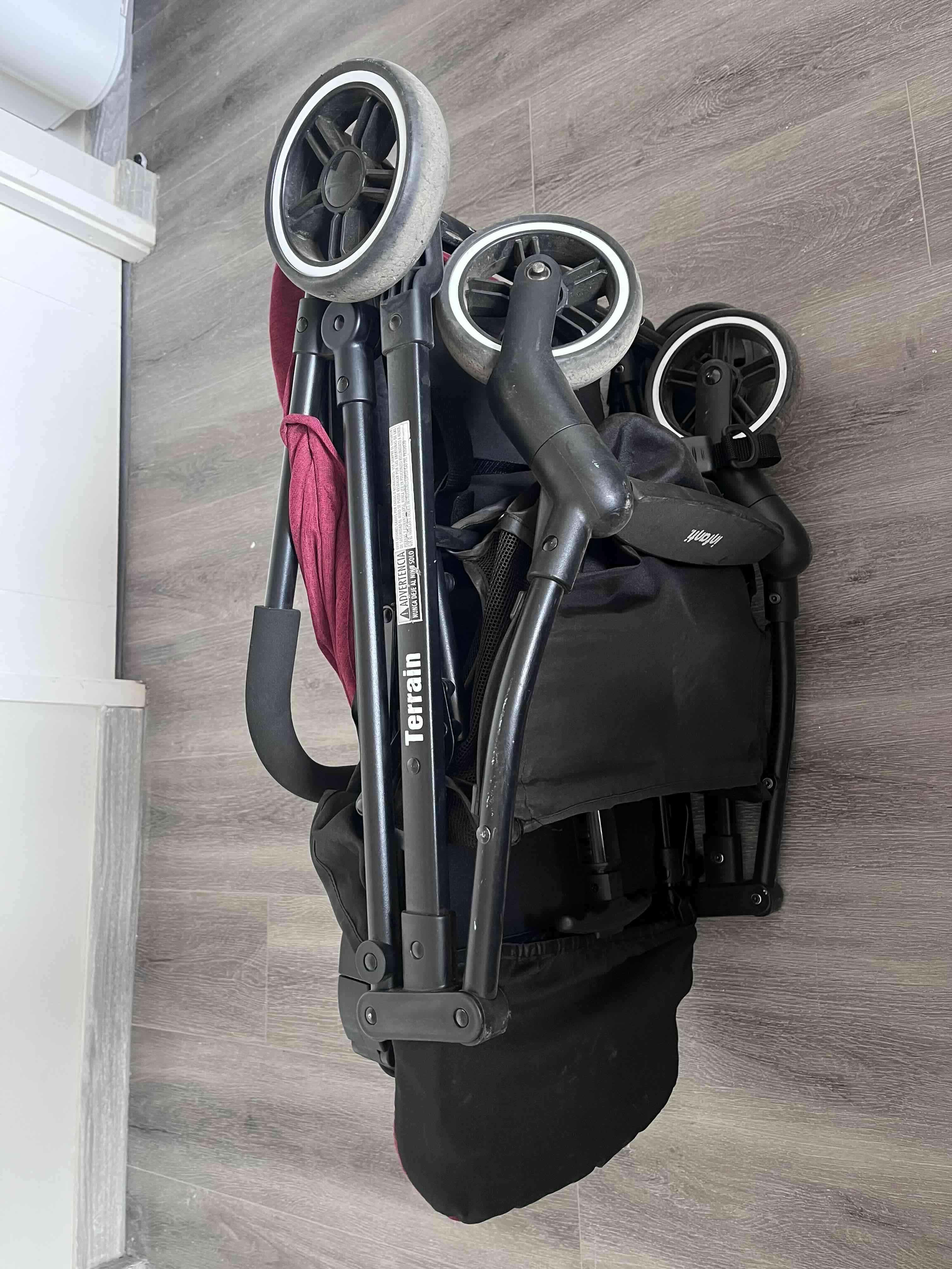 Coche de bebé plegable Terrain - 1