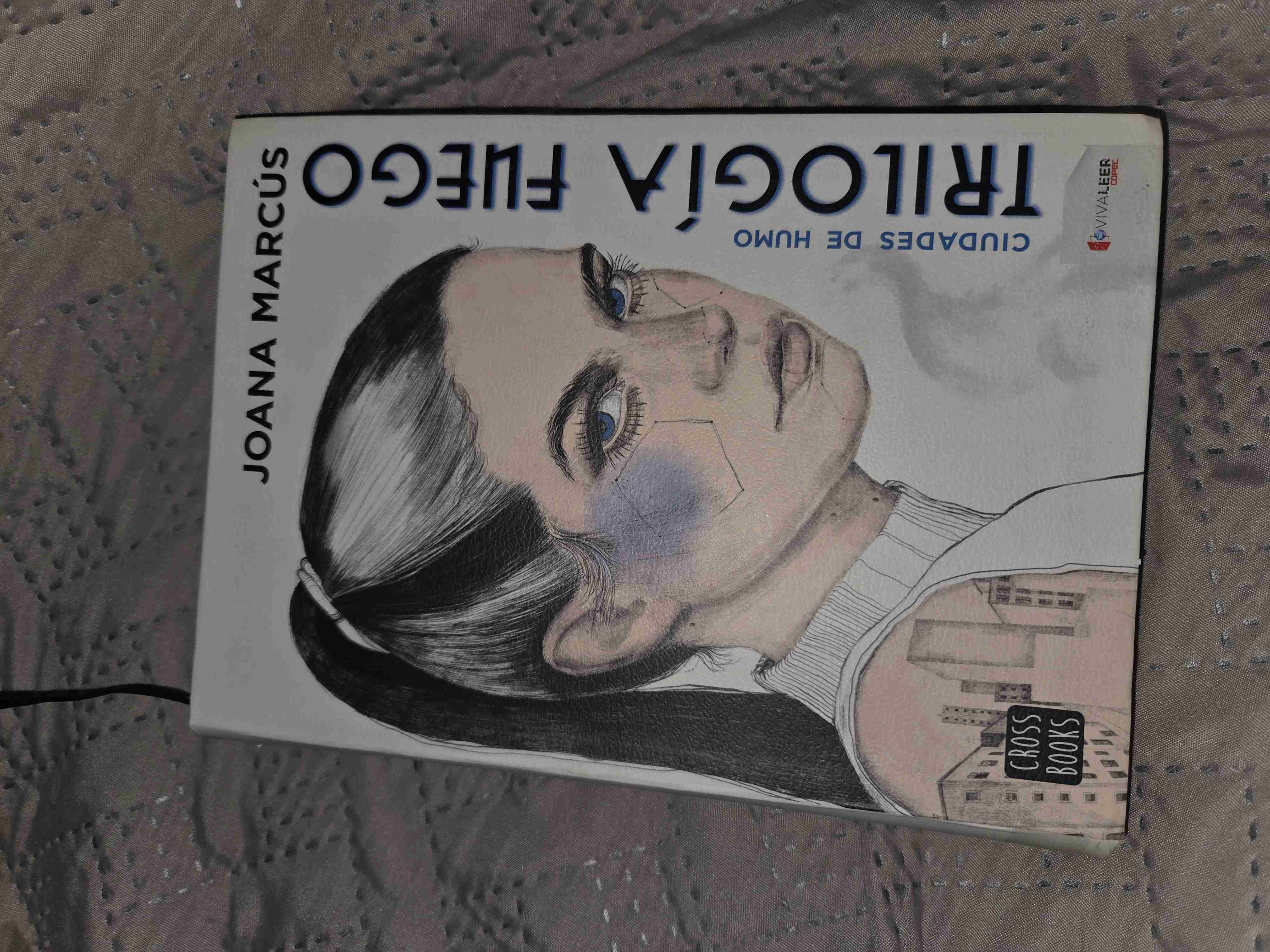 Libro 'Trilogía Fuego' de Joana Marcús