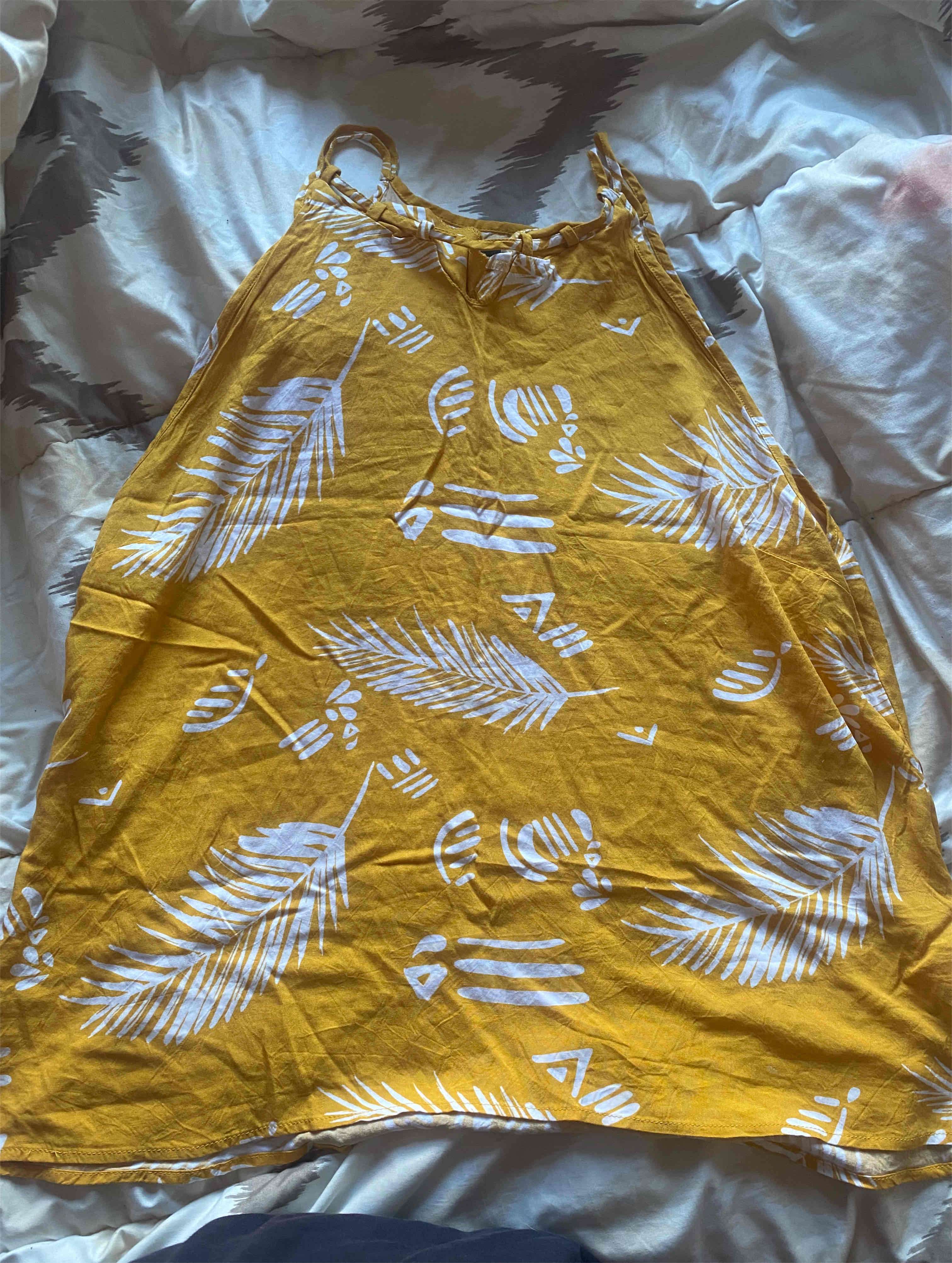 Poleras sin uso - miniatura 2