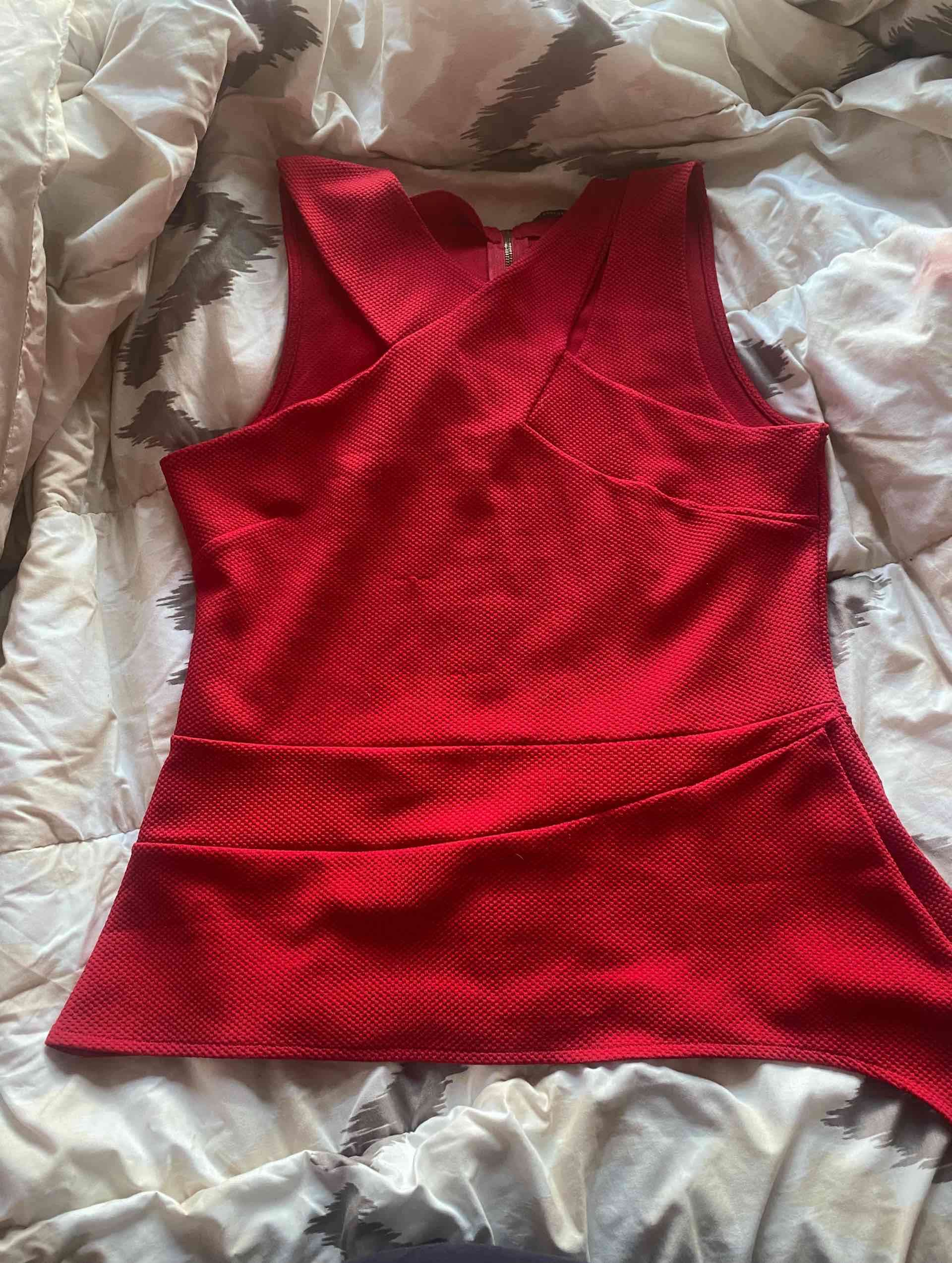 Poleras sin uso - miniatura 3