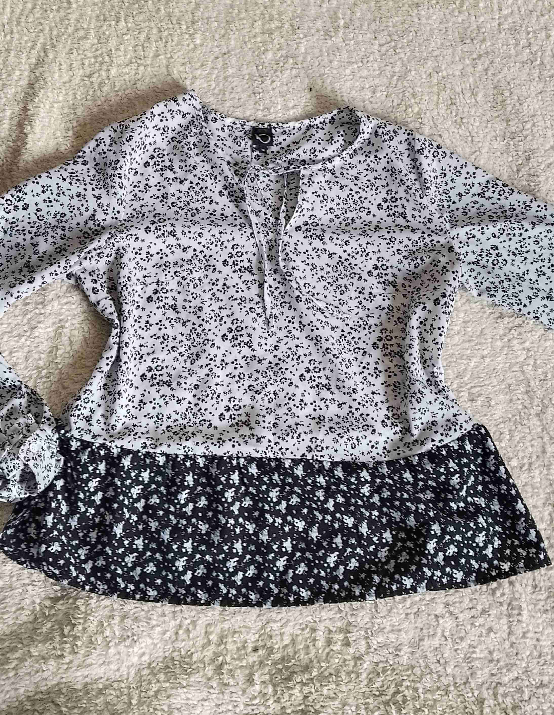 Blusa estampada floral - 1