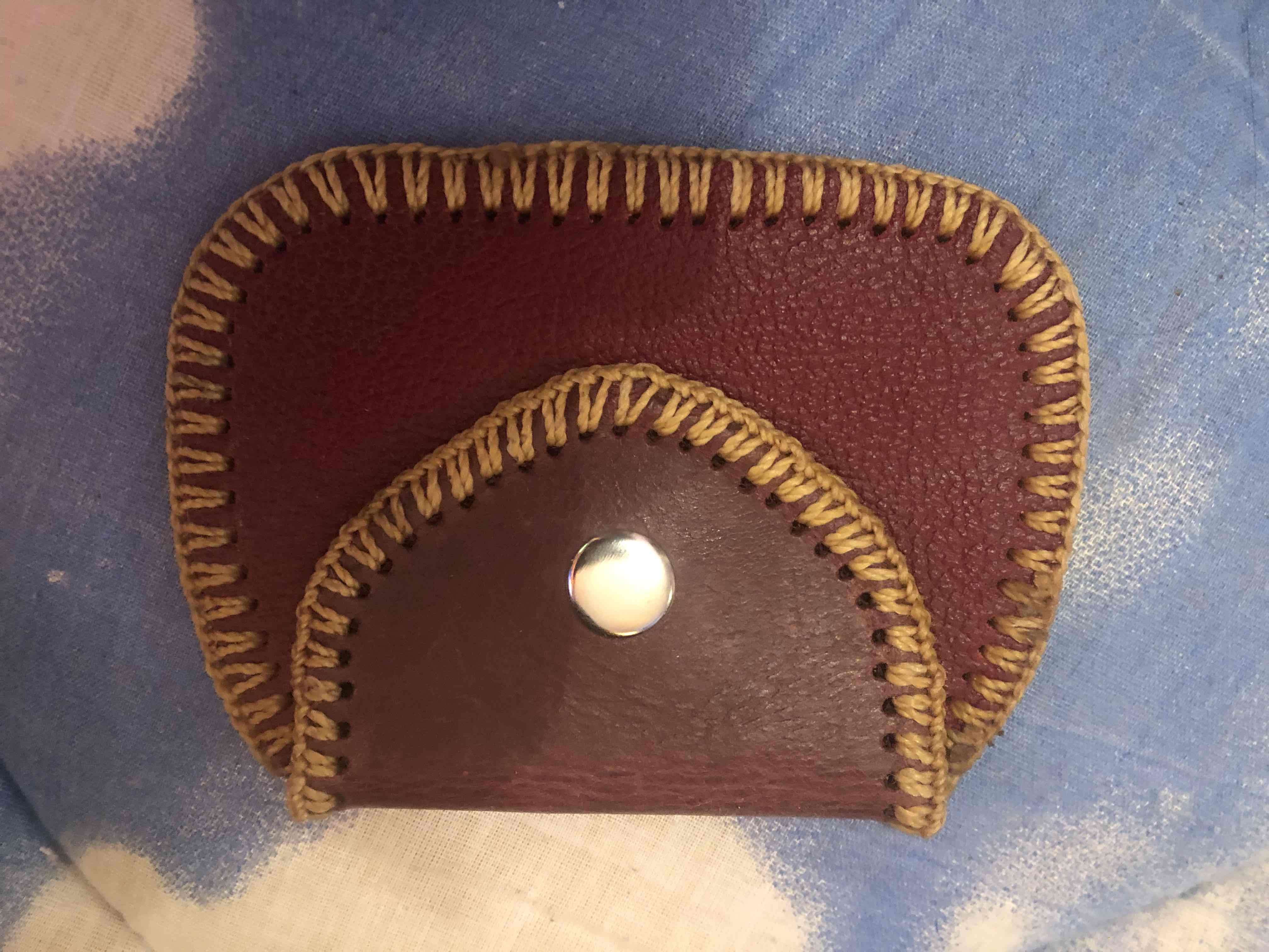 Monedero de cuero artesanal - miniatura 1