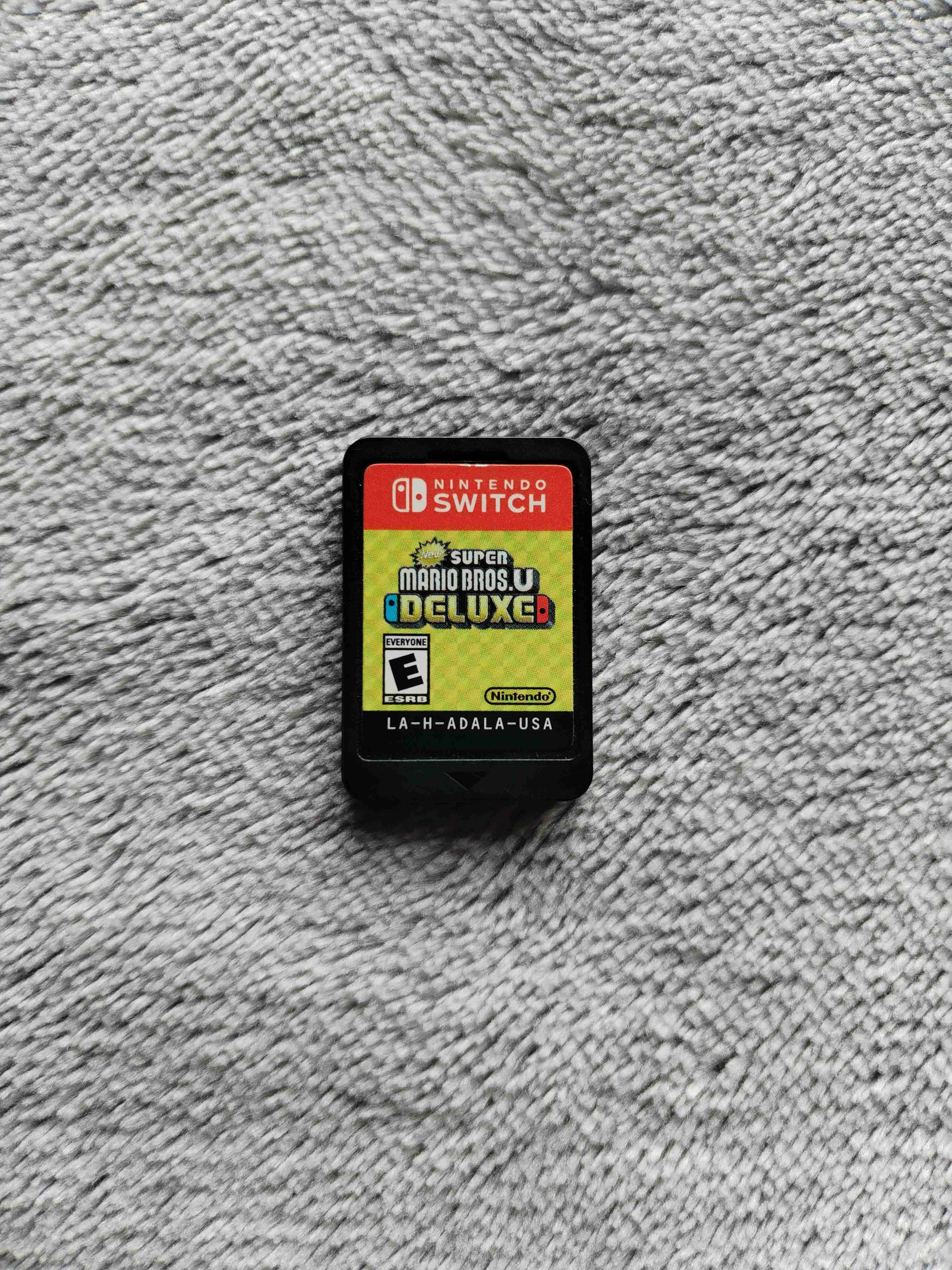 New Super Mario Bros U Deluxe - miniatura 1