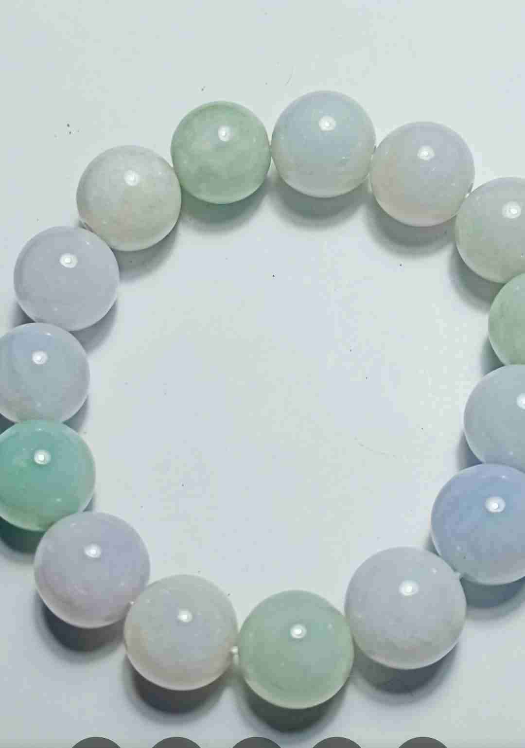 Pulsera de piedras naturales JADE - miniatura 1