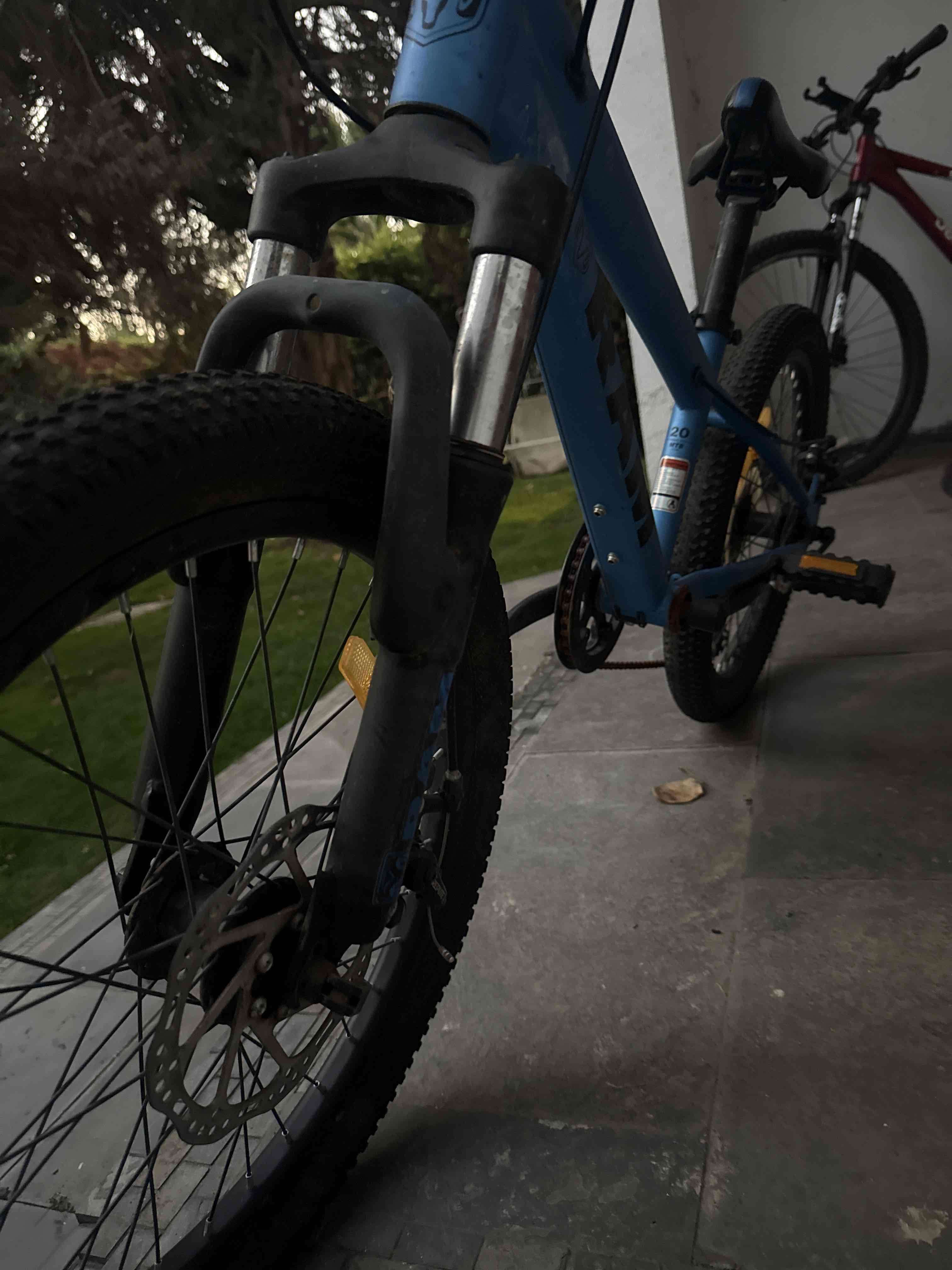 Bicicleta mountain bike azul RAM - 3