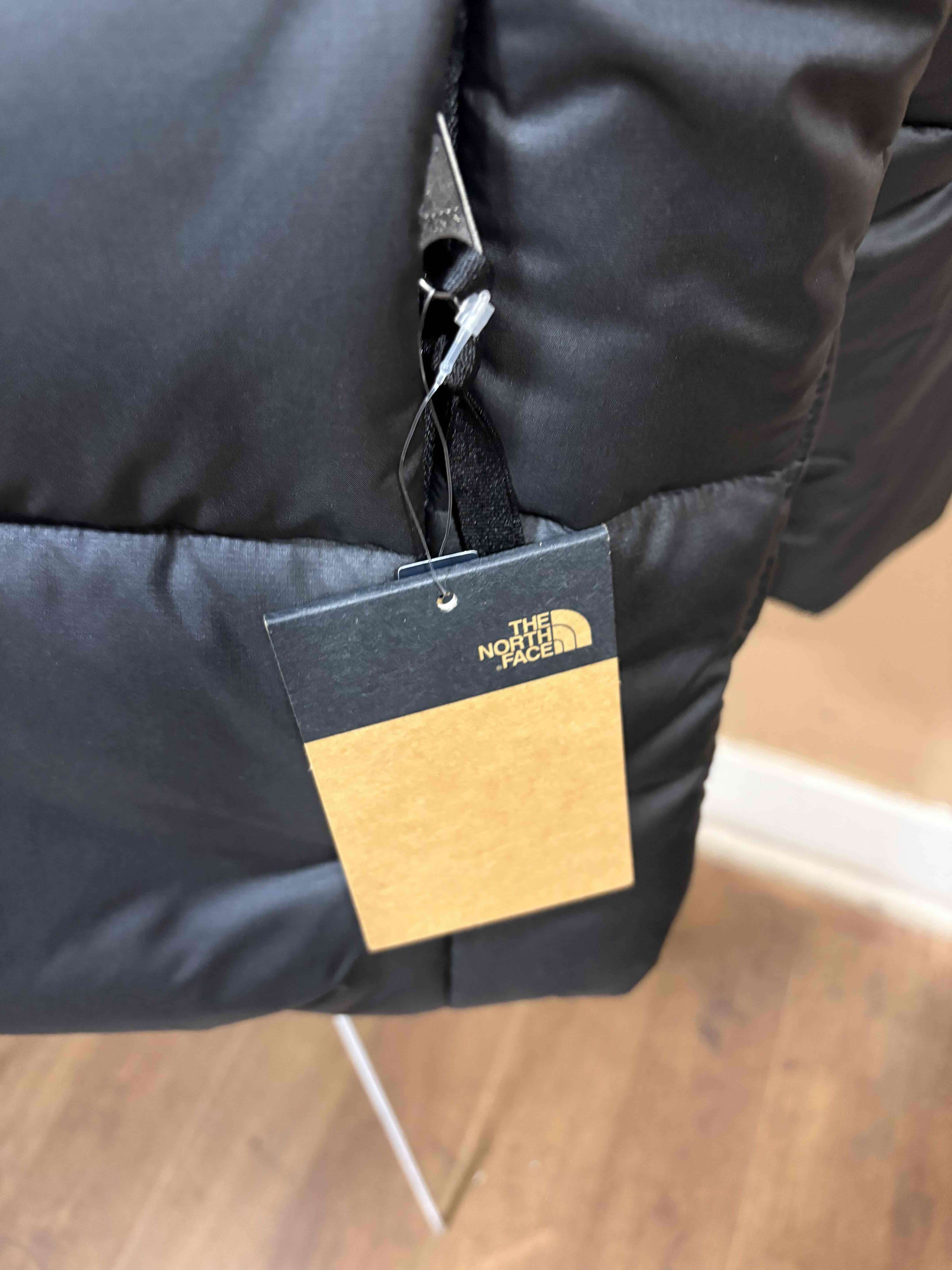 Chaqueta negra acolchada North Face - miniatura 4