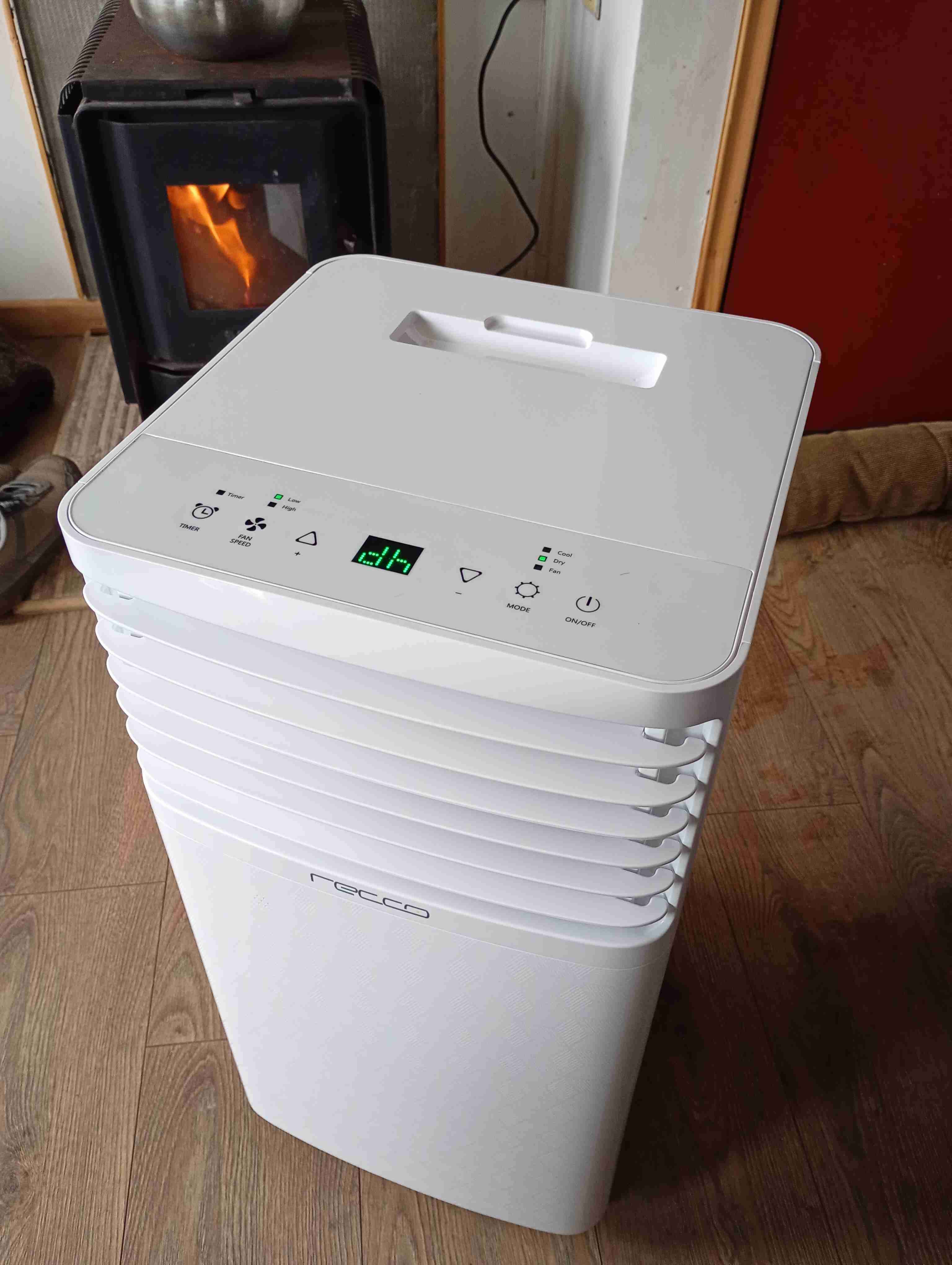 Aire acondicionado Portátil 7000 BTU Frio - miniatura 1